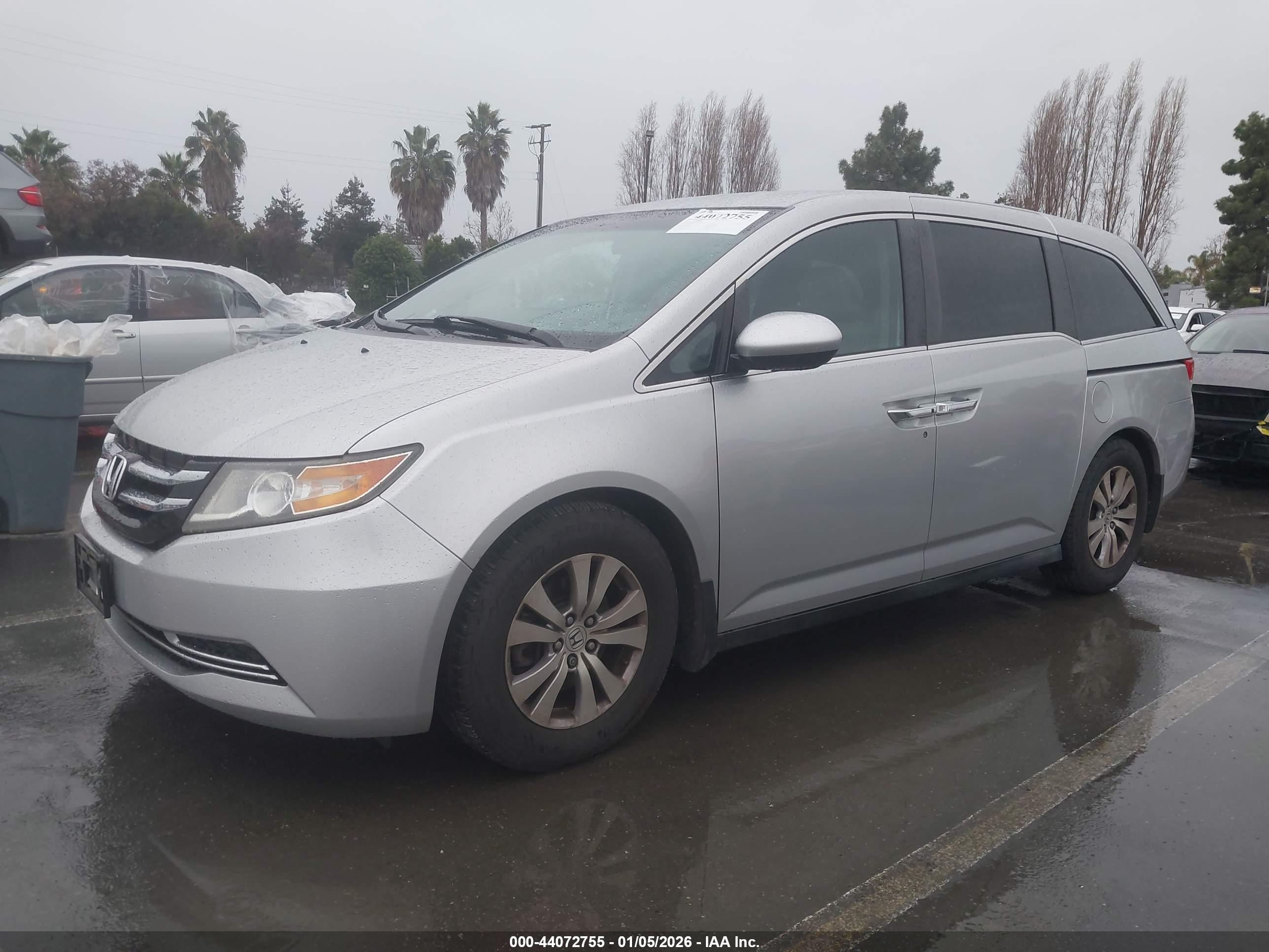 HONDA ODYSSEY image 2