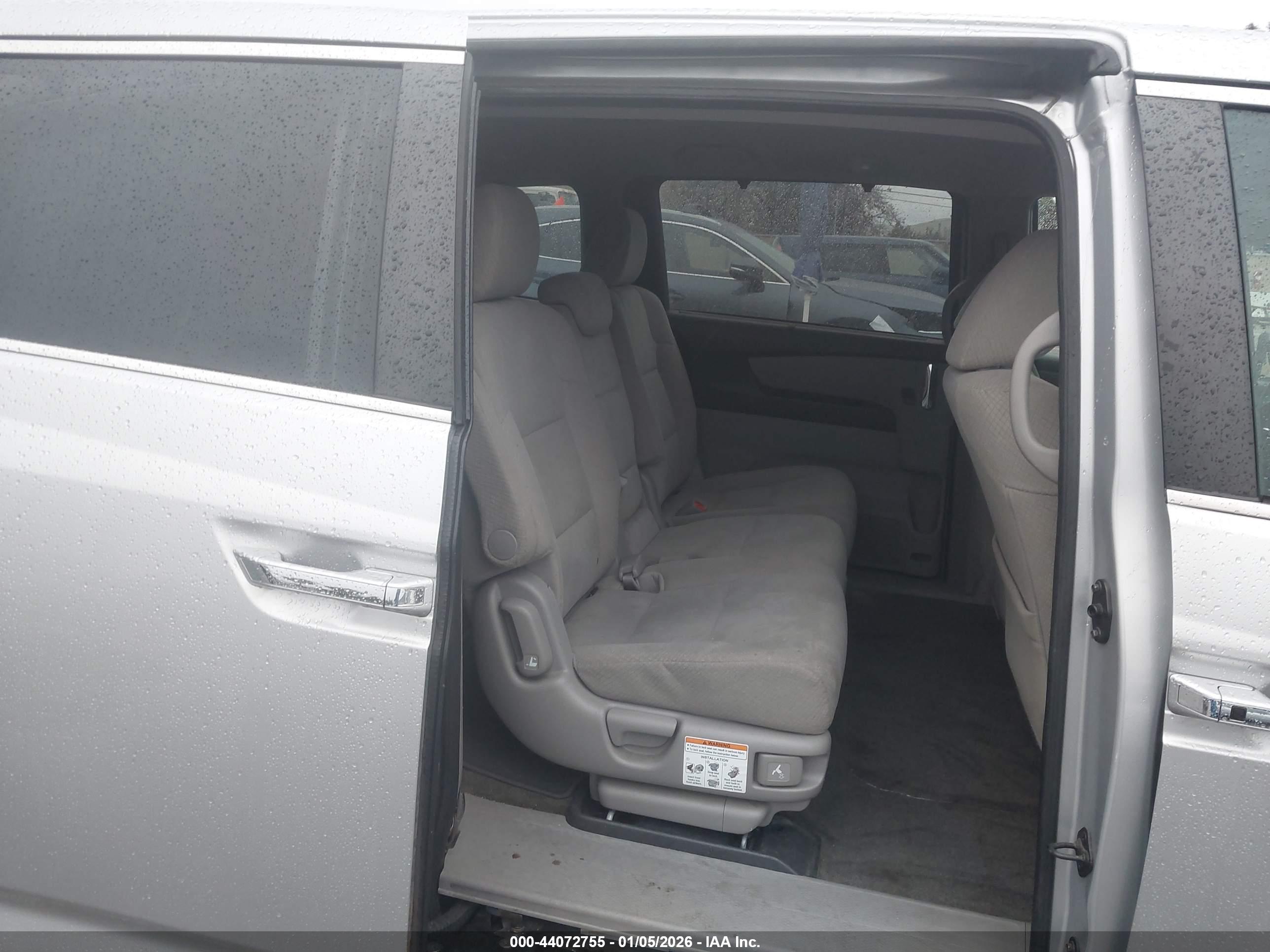 HONDA ODYSSEY image 8