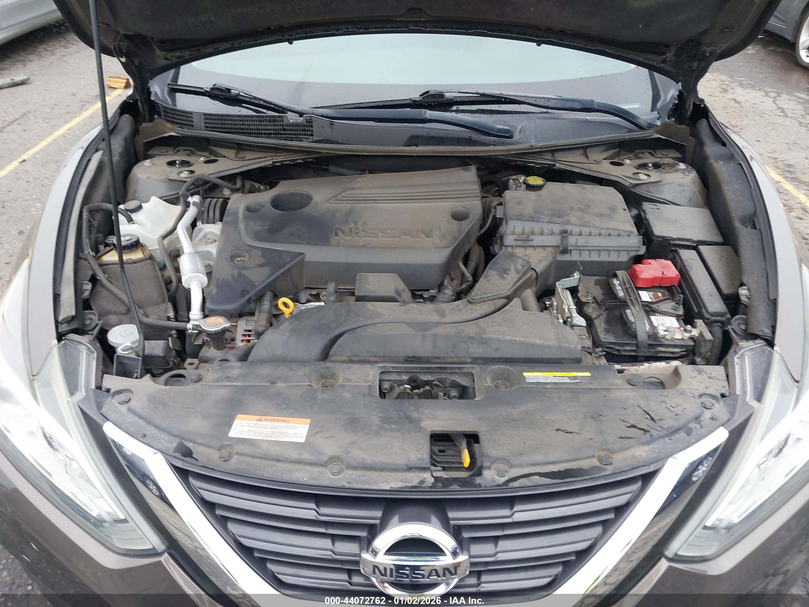 NISSAN ALTIMA image 10