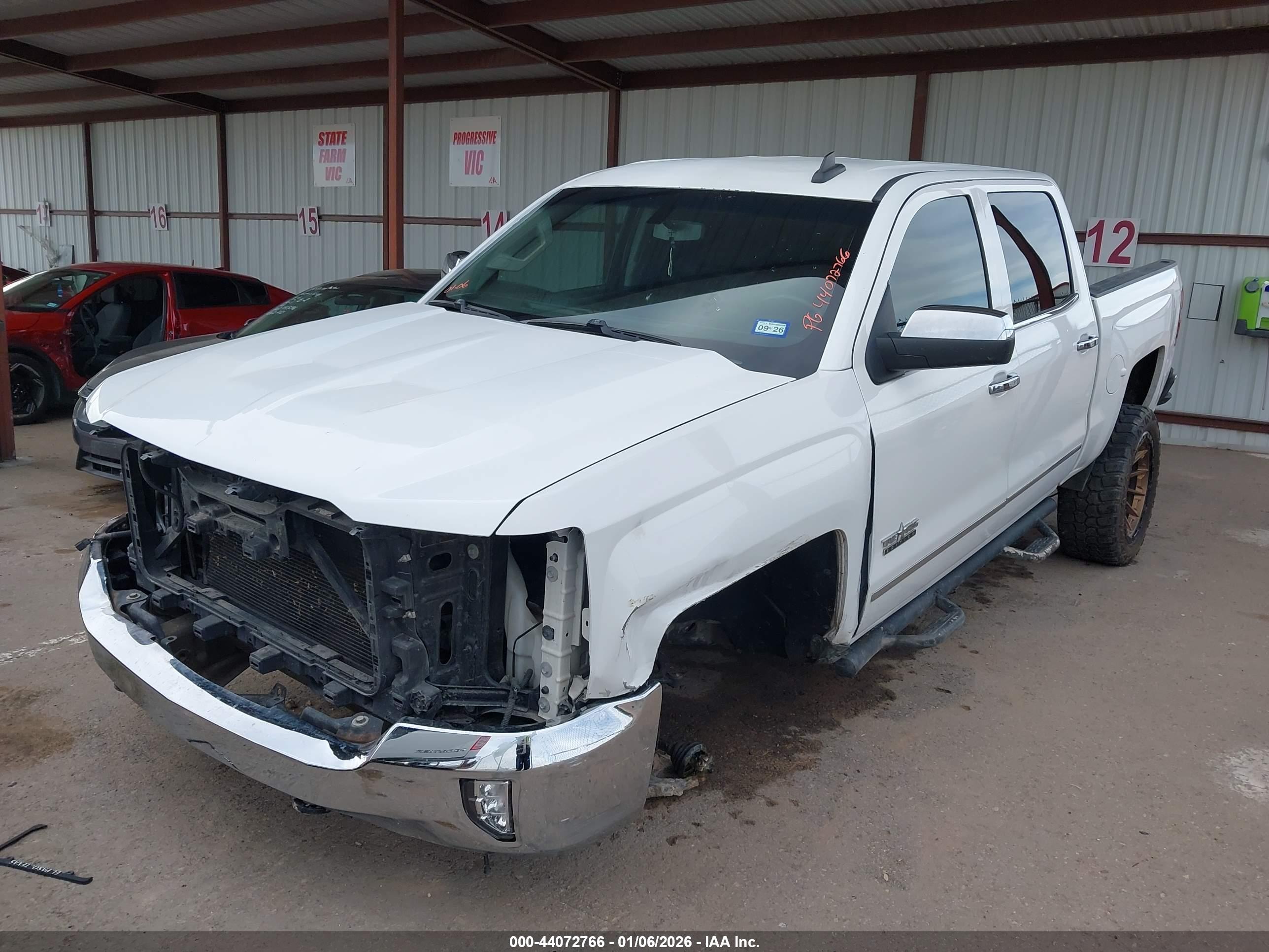CHEVROLET SILVERADO image 2
