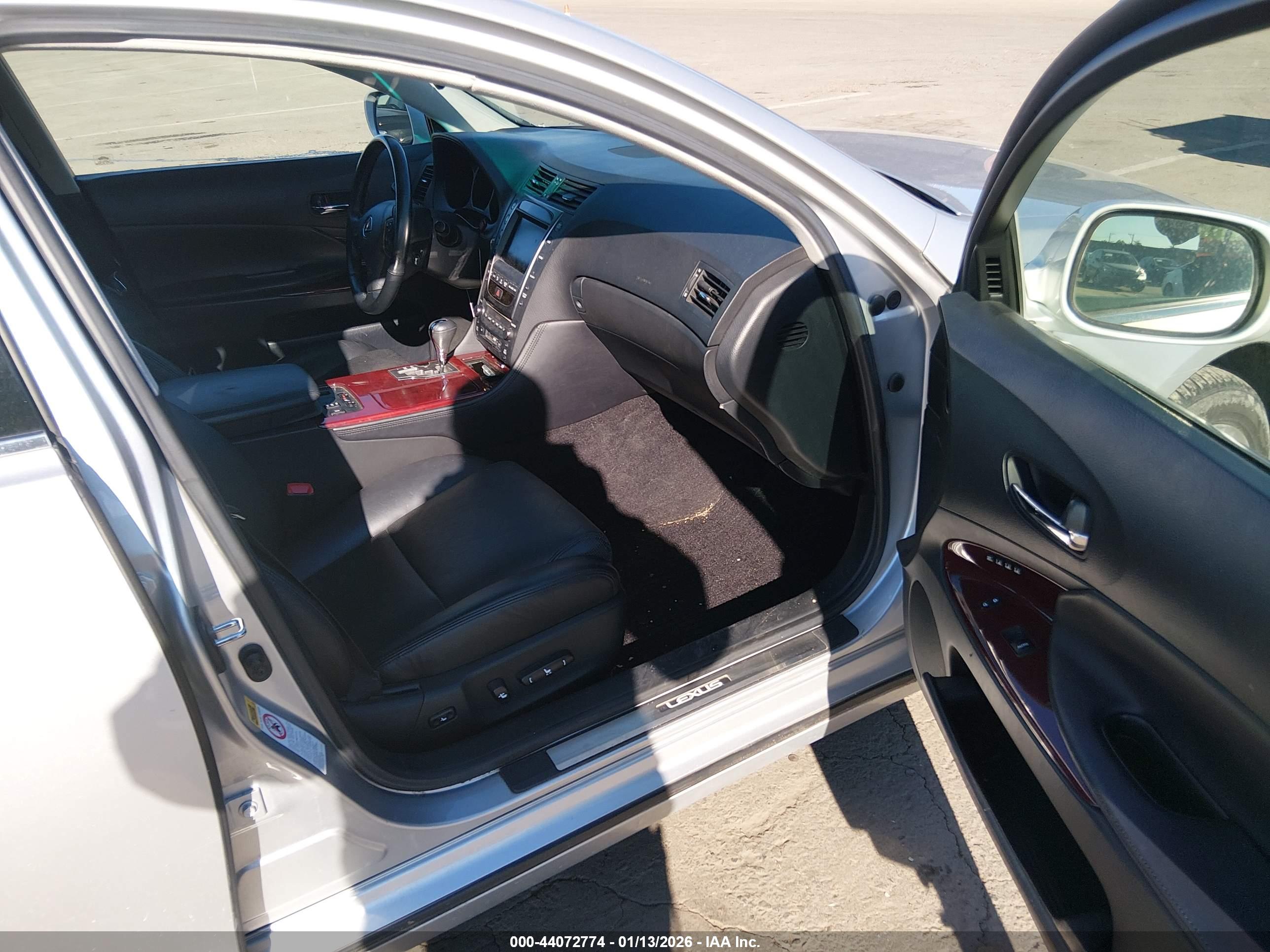 LEXUS GS image 5