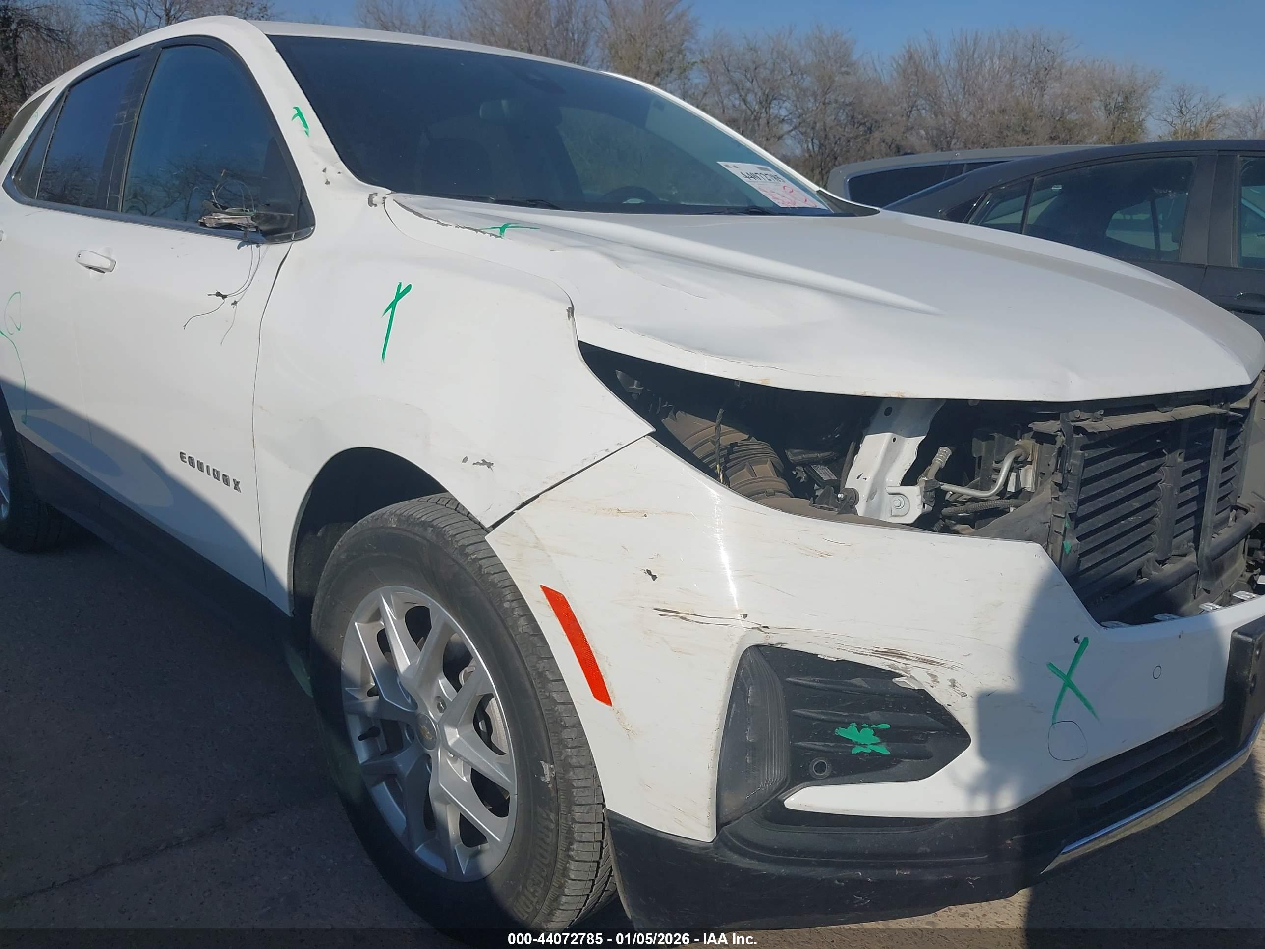 CHEVROLET EQUINOX image 6