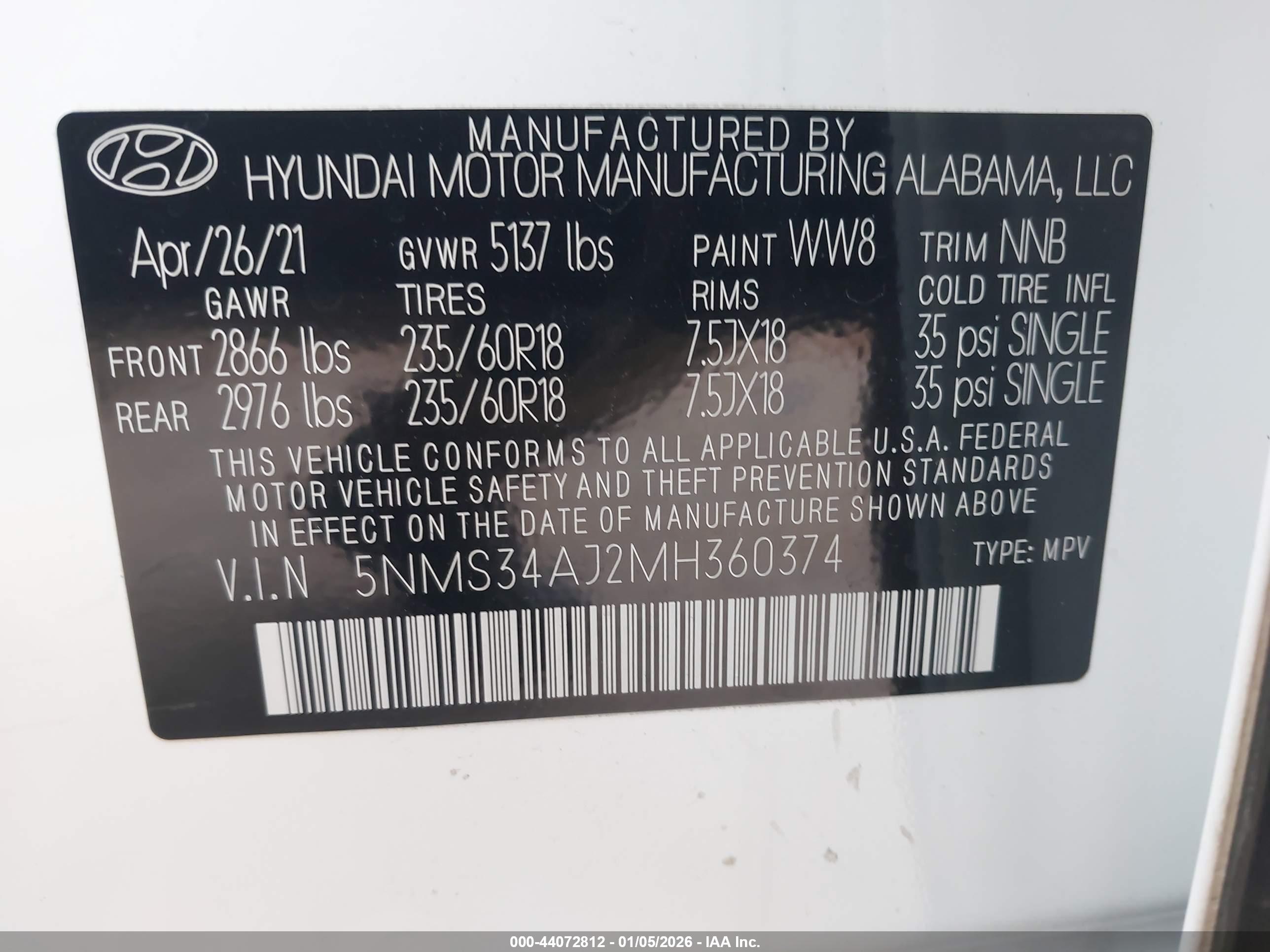 HYUNDAI SANTA image 9