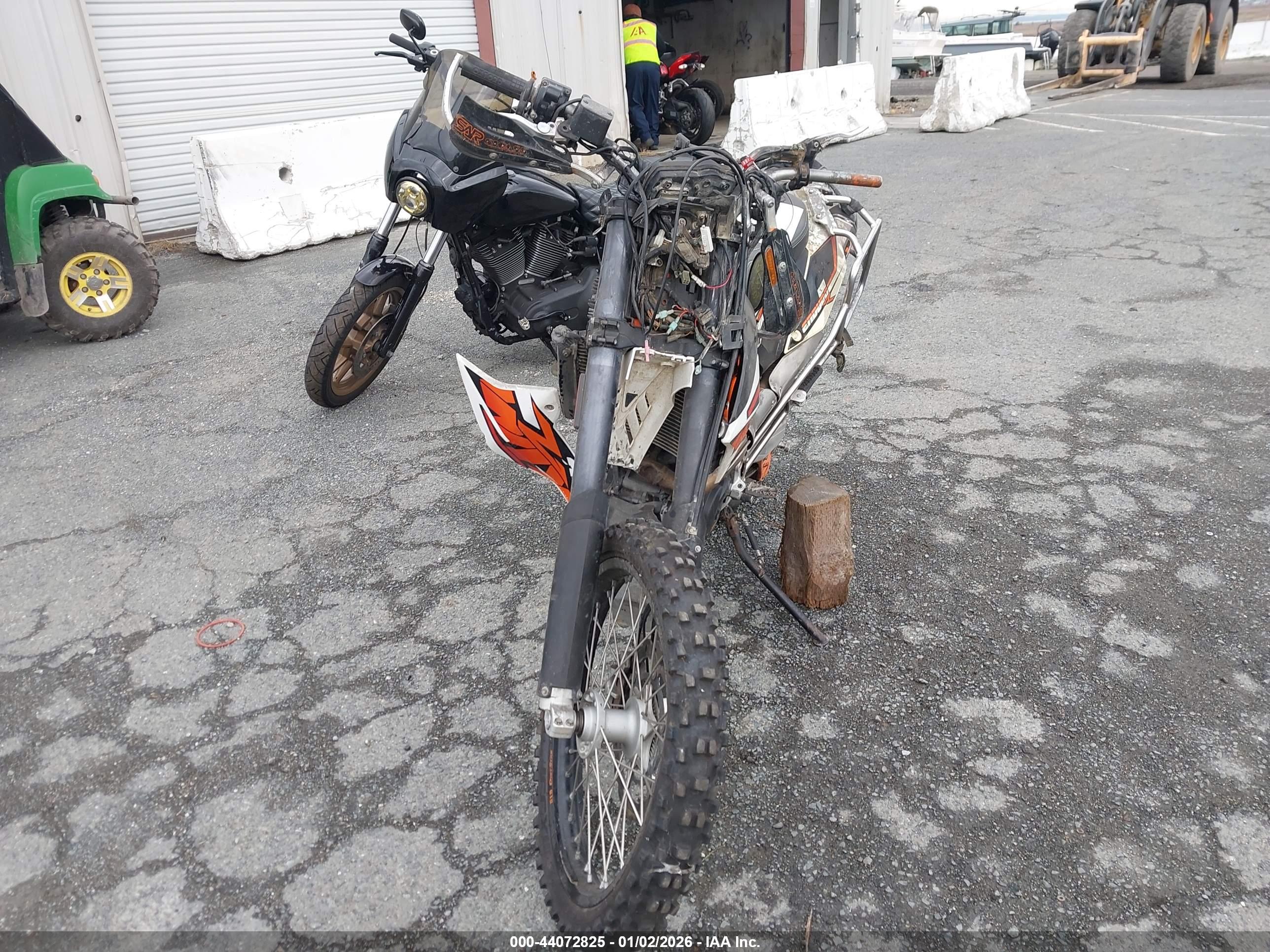 KTM 690 image 5