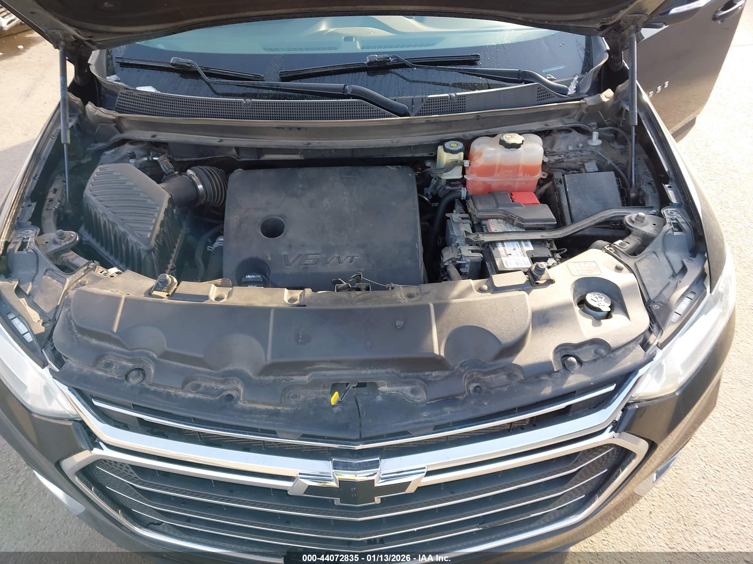 CHEVROLET TRAVERSE image 10