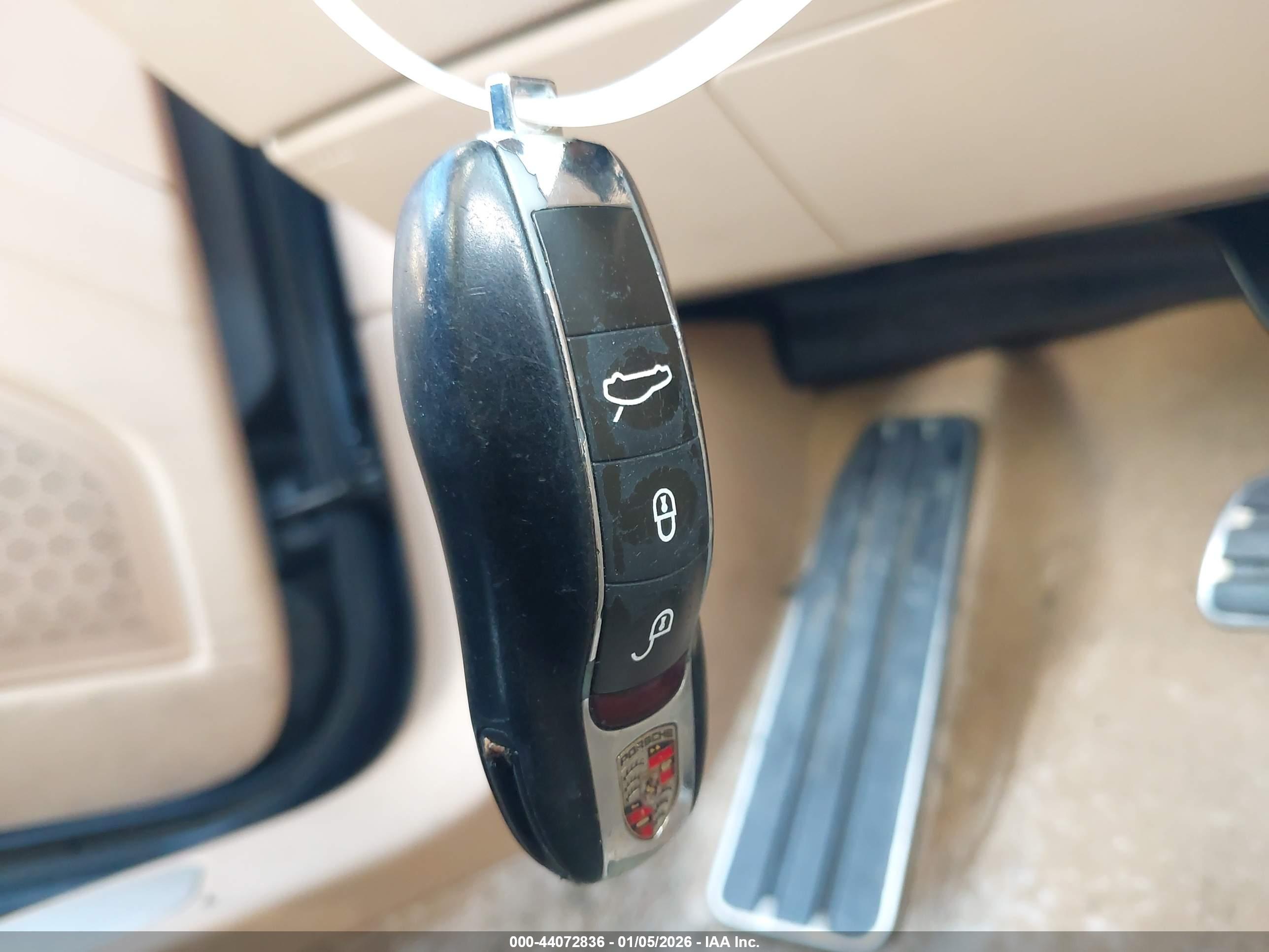 PORSCHE PANAMERA image 11