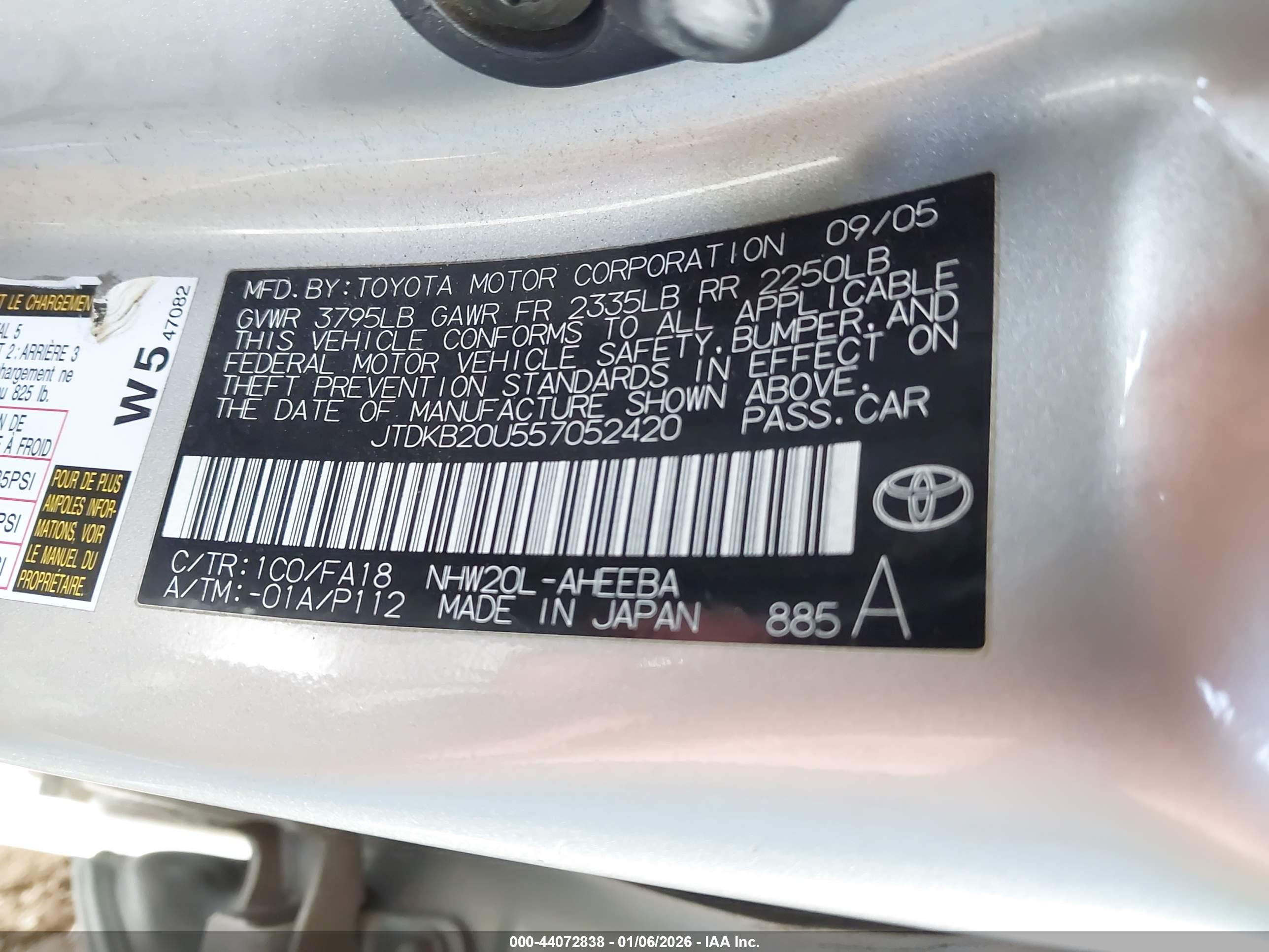 TOYOTA PRIUS image 9
