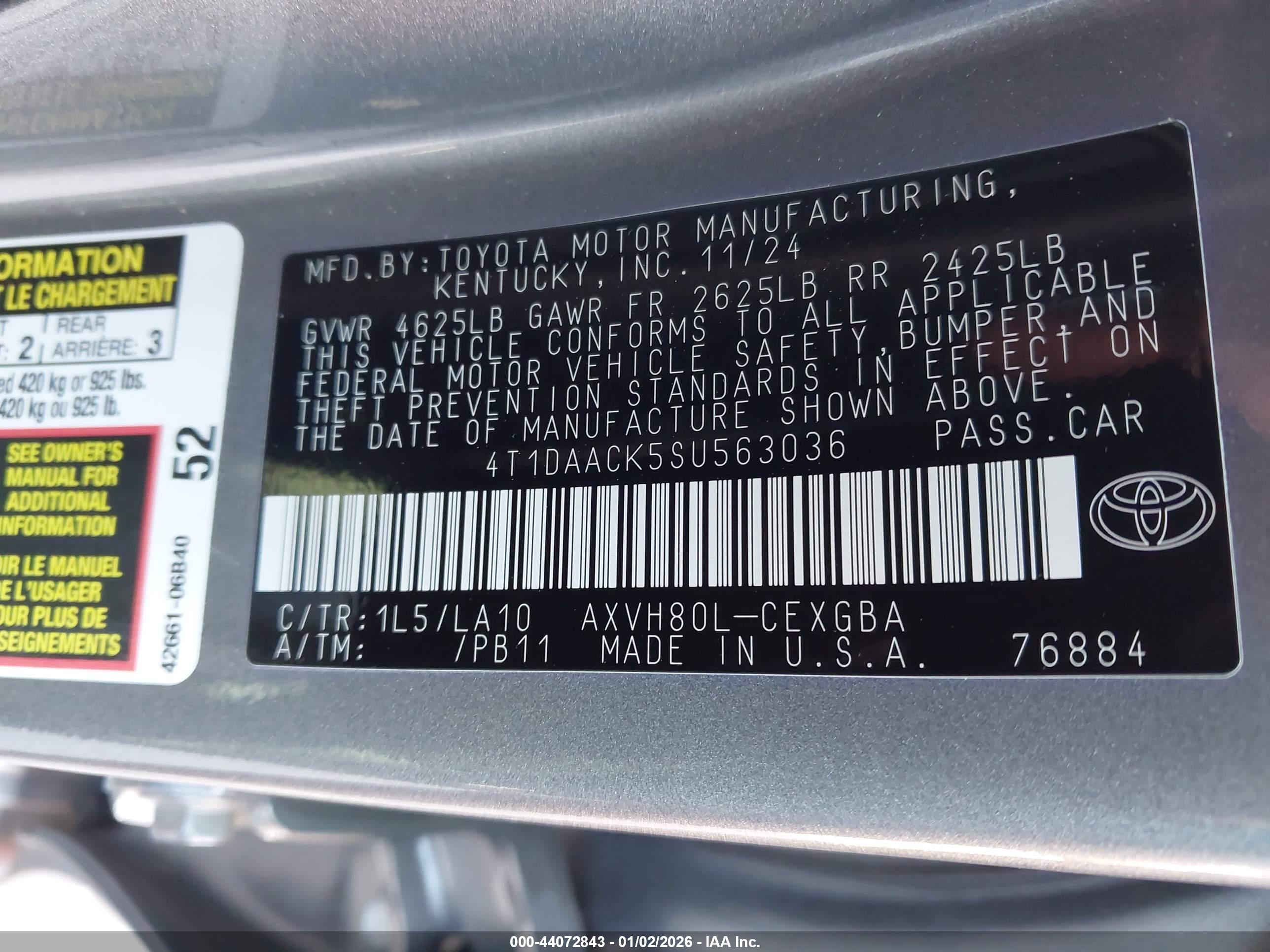 TOYOTA CAMRY image 9