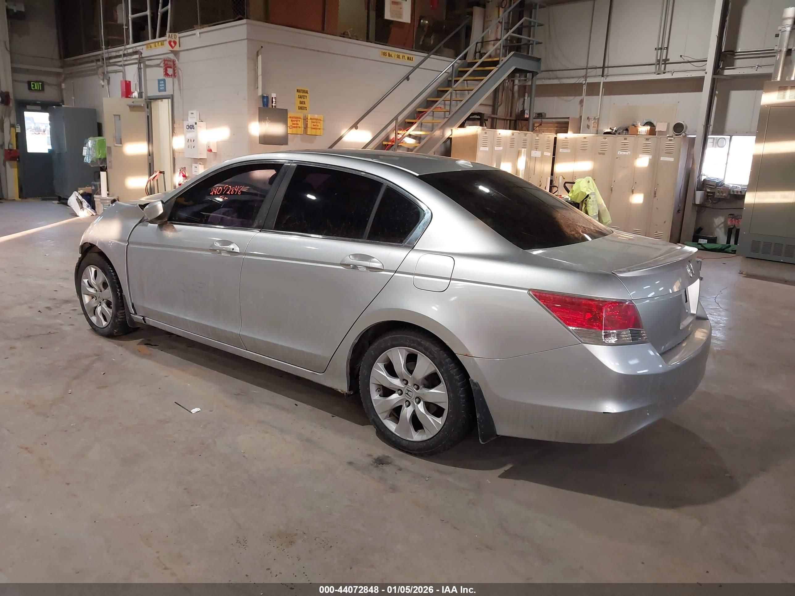HONDA ACCORD image 3