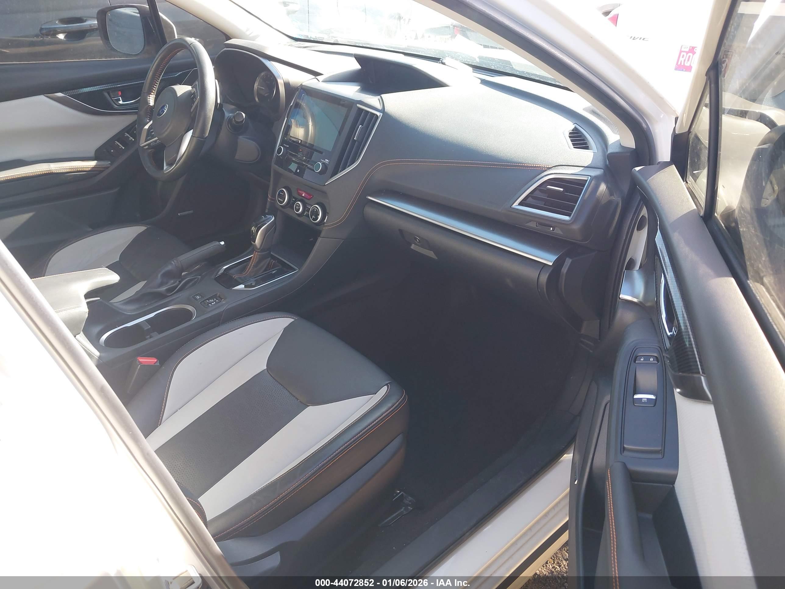 SUBARU CROSSTREK image 5