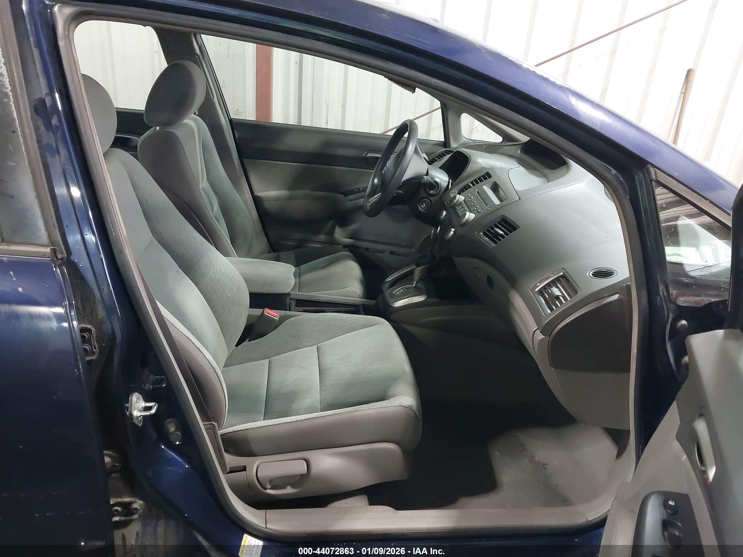HONDA CIVIC image 5