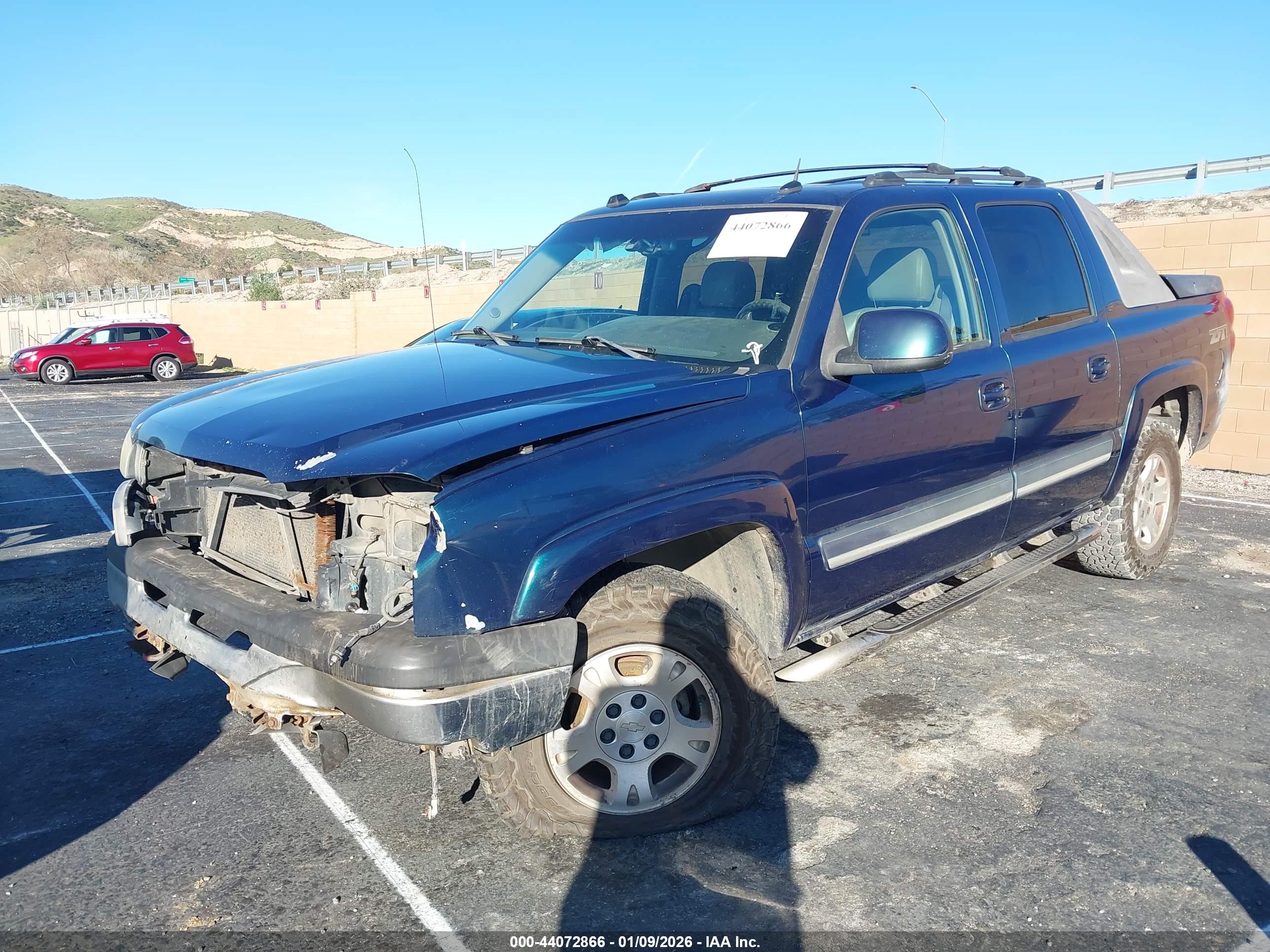 CHEVROLET AVALANCHE image 2