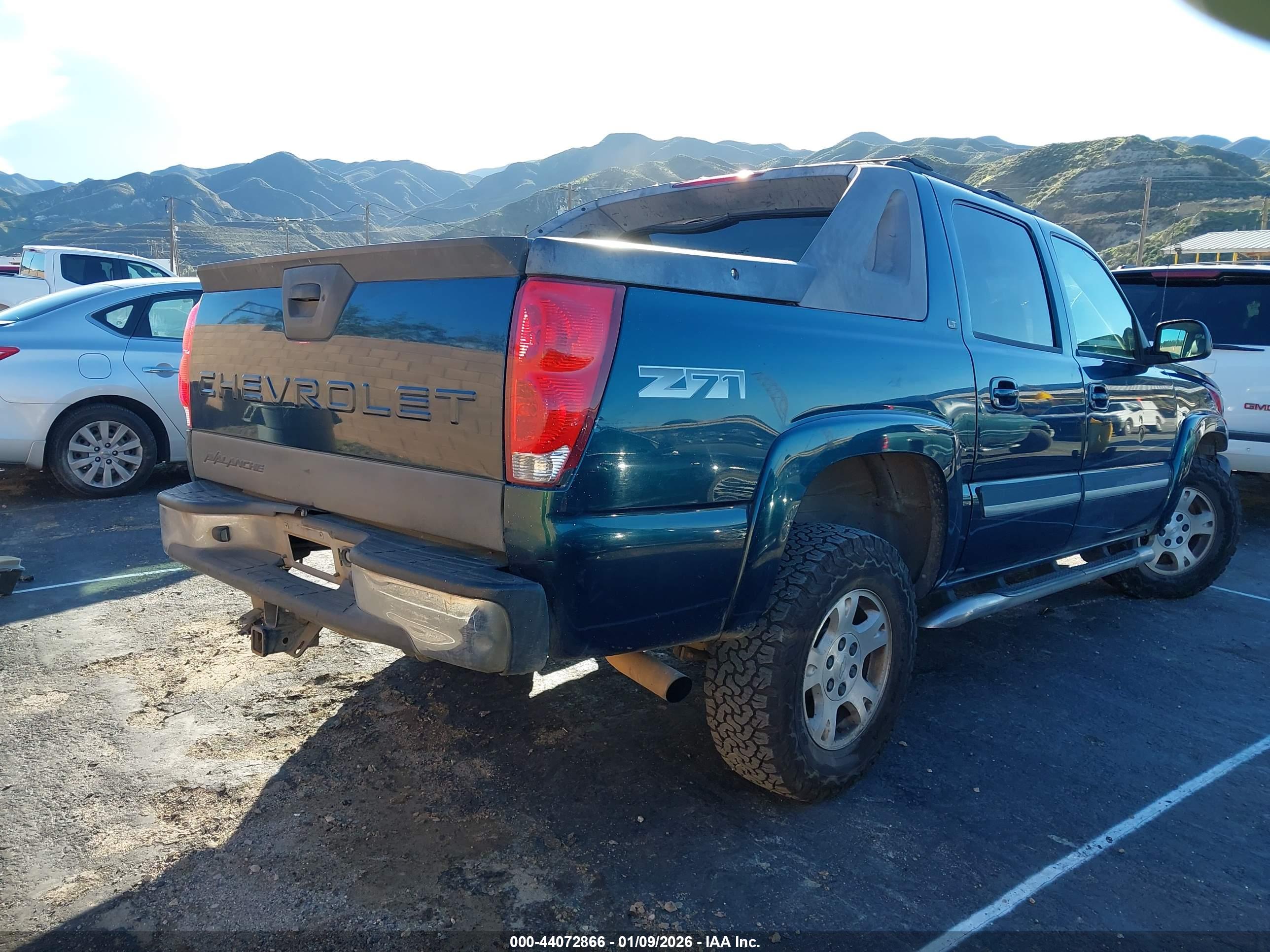 CHEVROLET AVALANCHE image 4