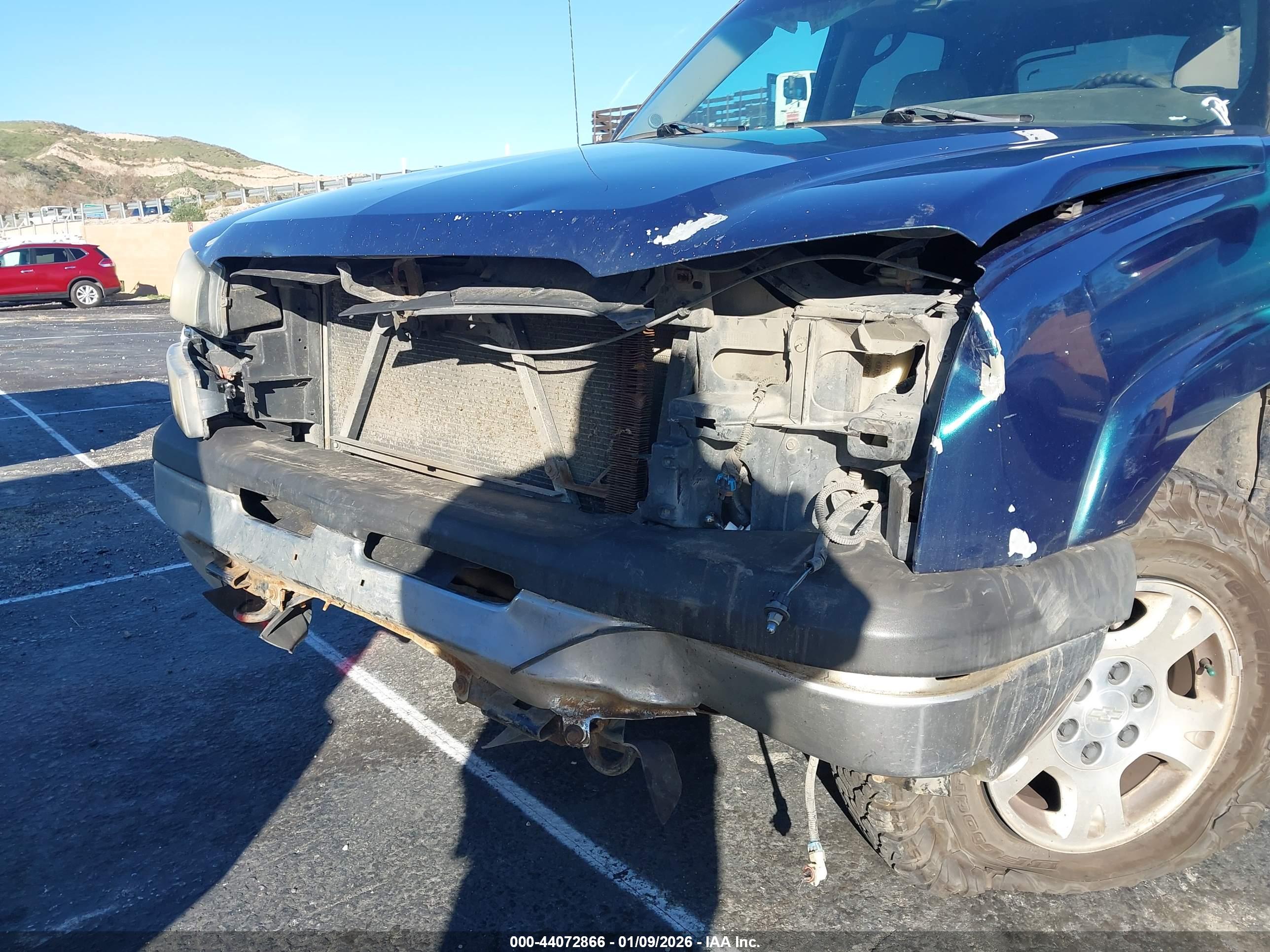 CHEVROLET AVALANCHE image 6