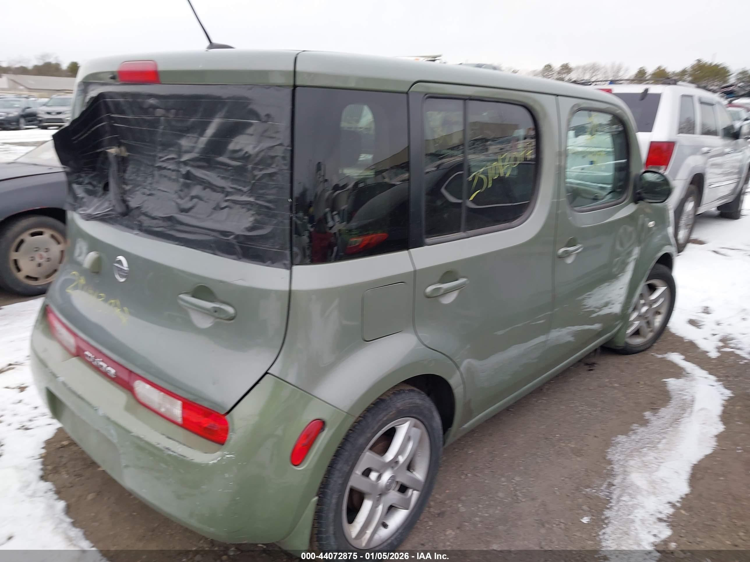 NISSAN CUBE image 4
