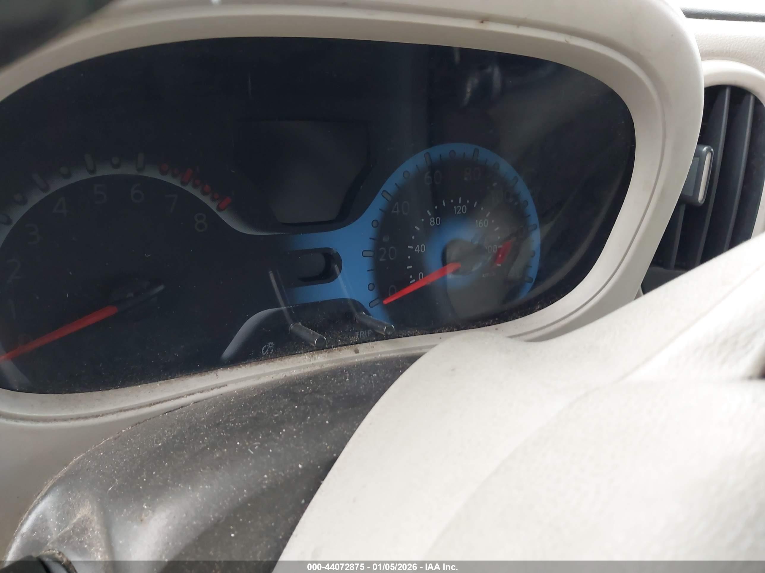 NISSAN CUBE image 7