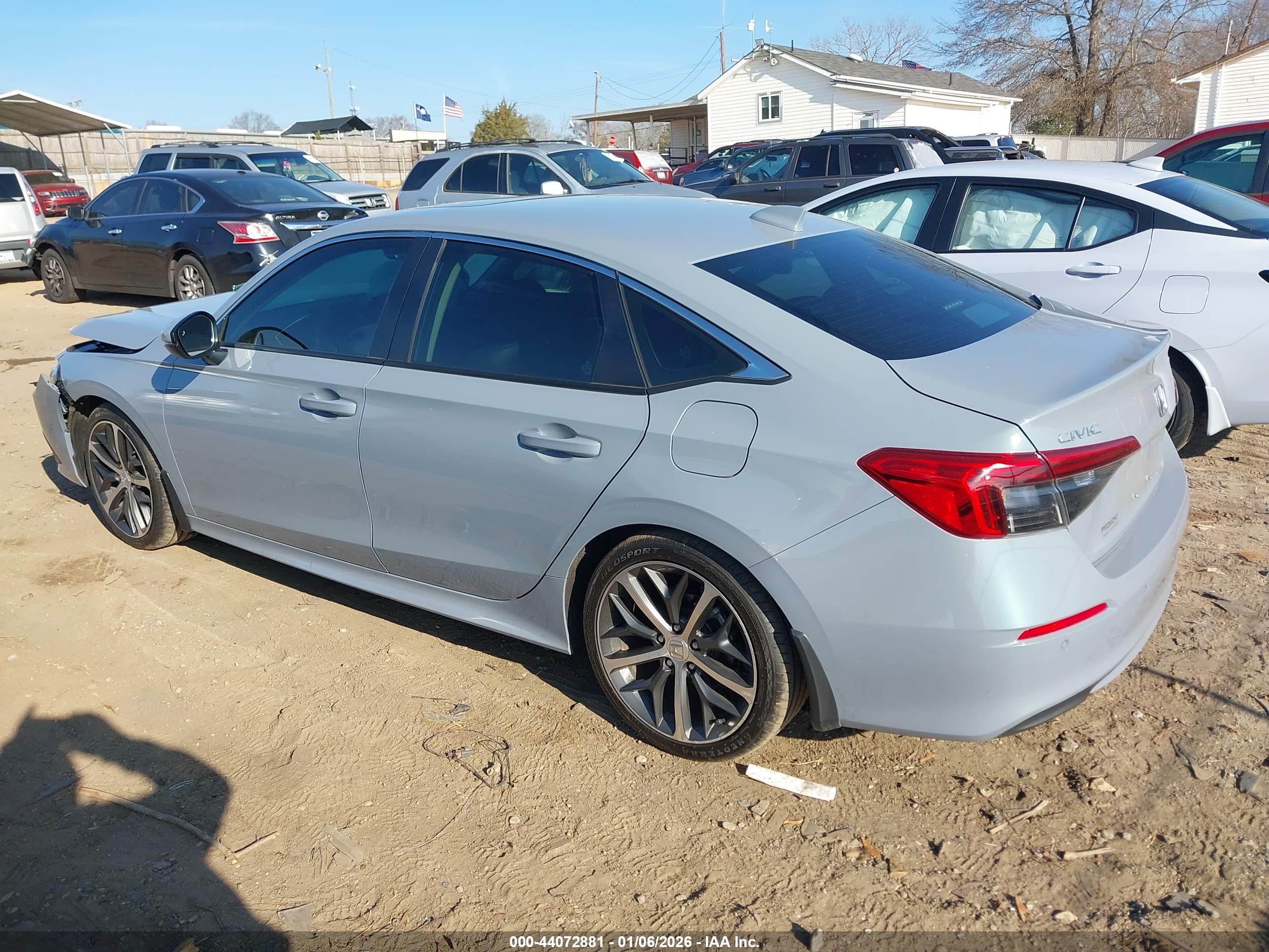 HONDA CIVIC image 3
