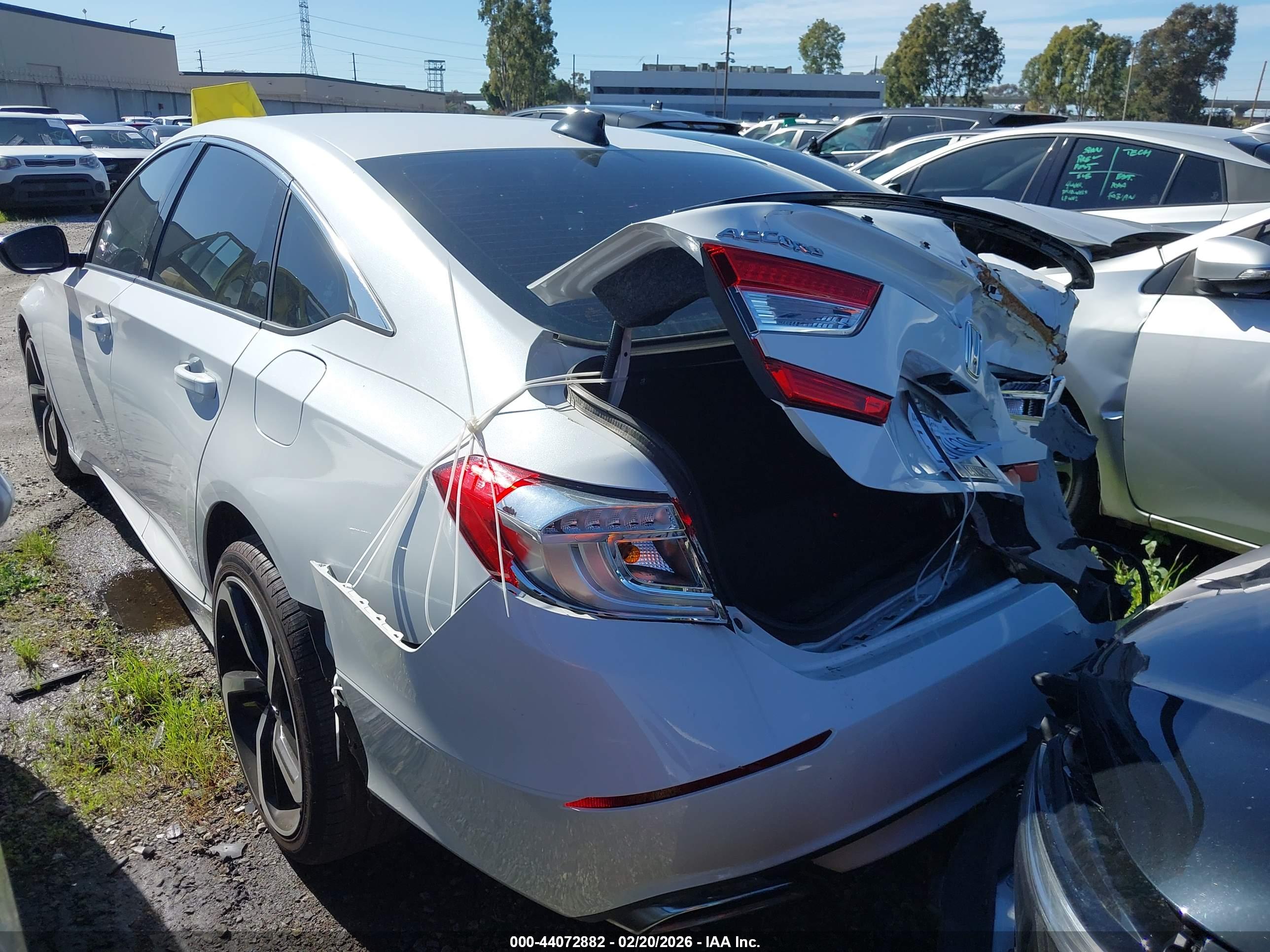 HONDA ACCORD image 3