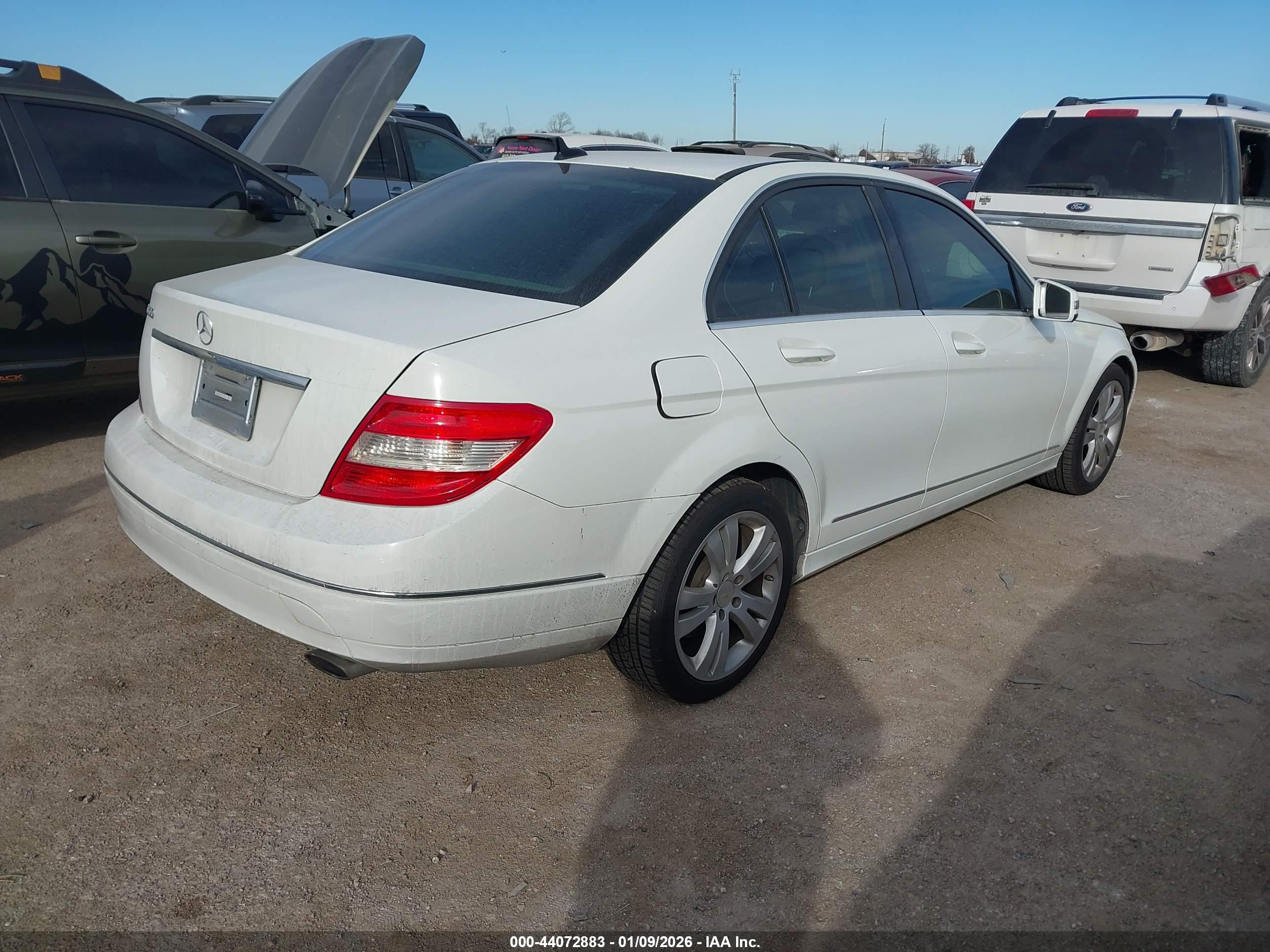 MERCEDES-BENZ C image 4