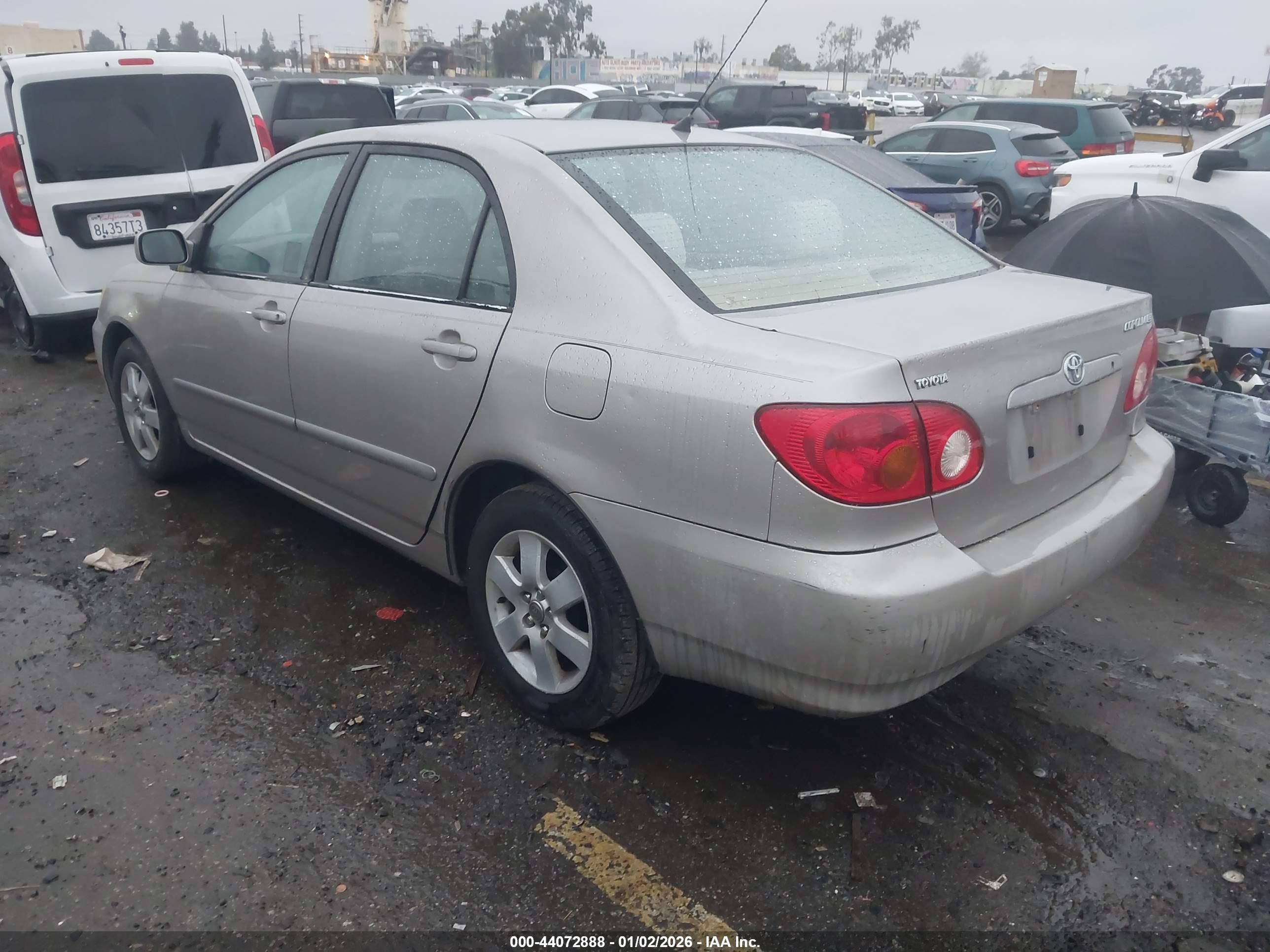 TOYOTA COROLLA image 3