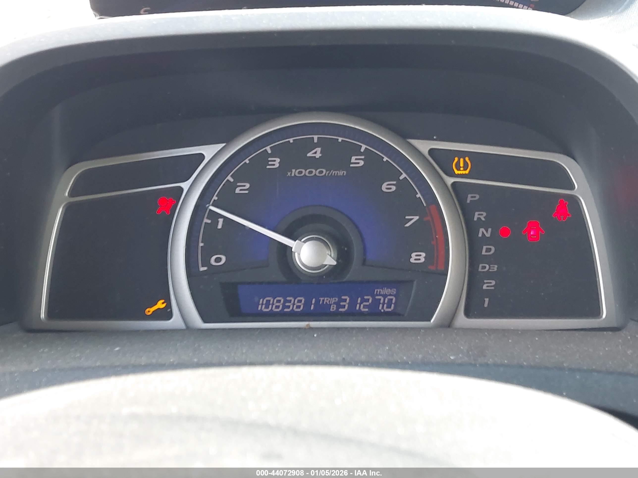 HONDA CIVIC image 7