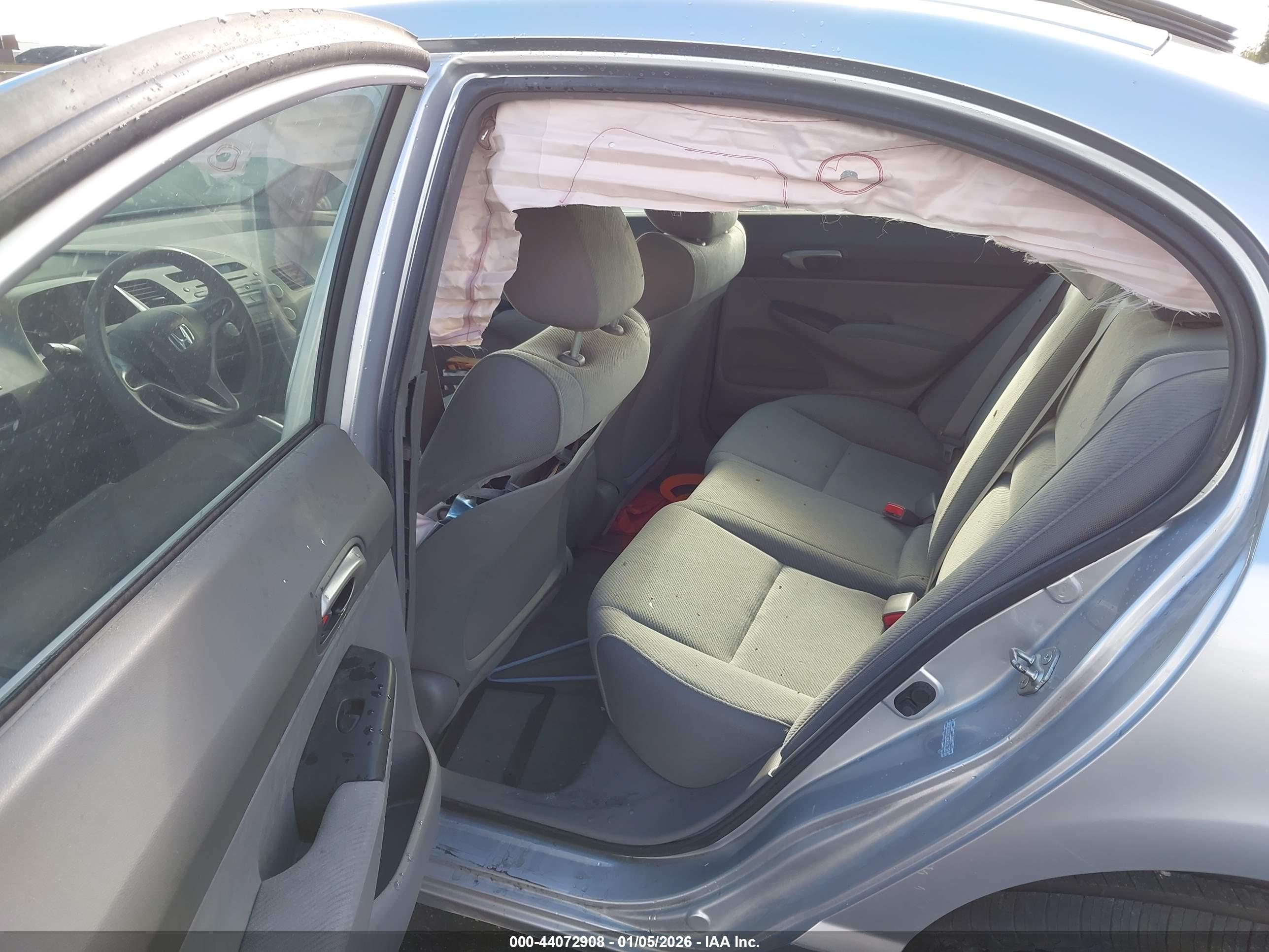 HONDA CIVIC image 8