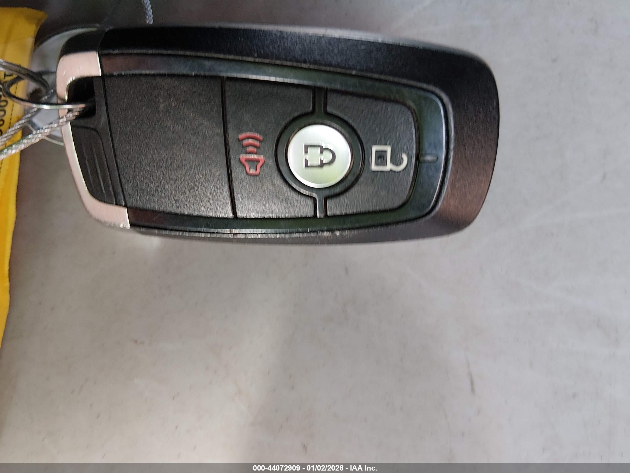 FORD ESCAPE image 11