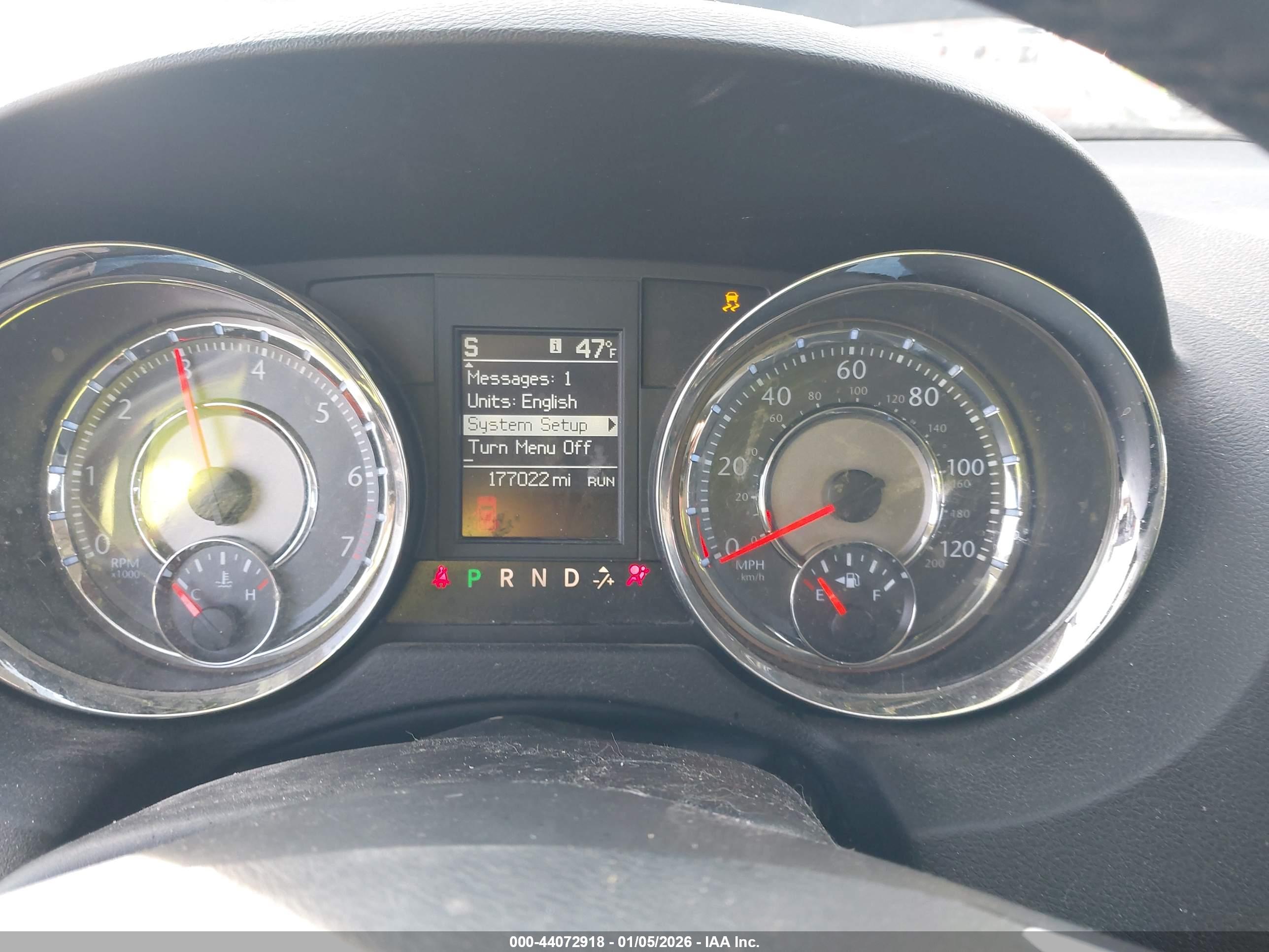 CHRYSLER TOWN image 7