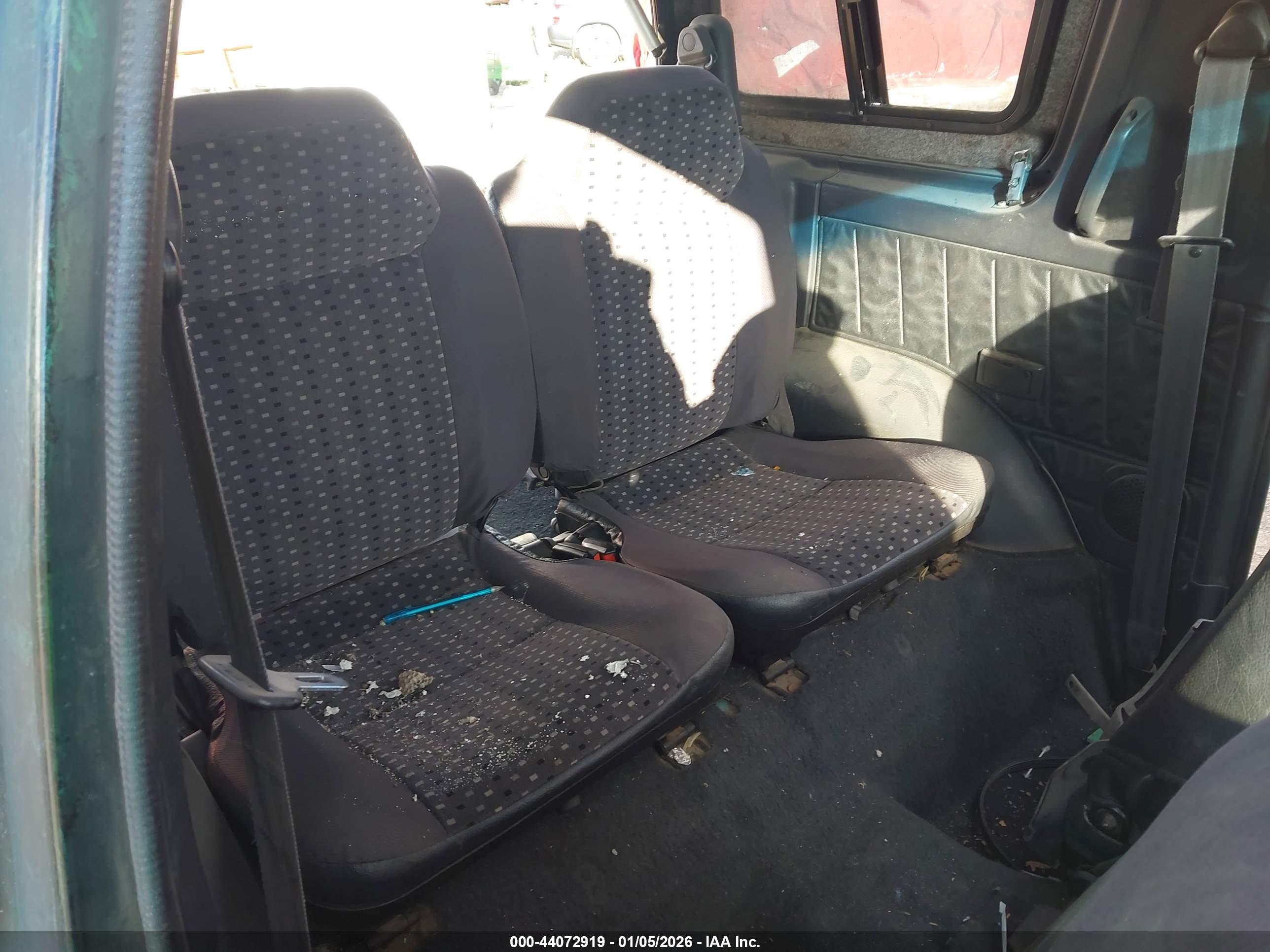 GEO TRACKER image 8