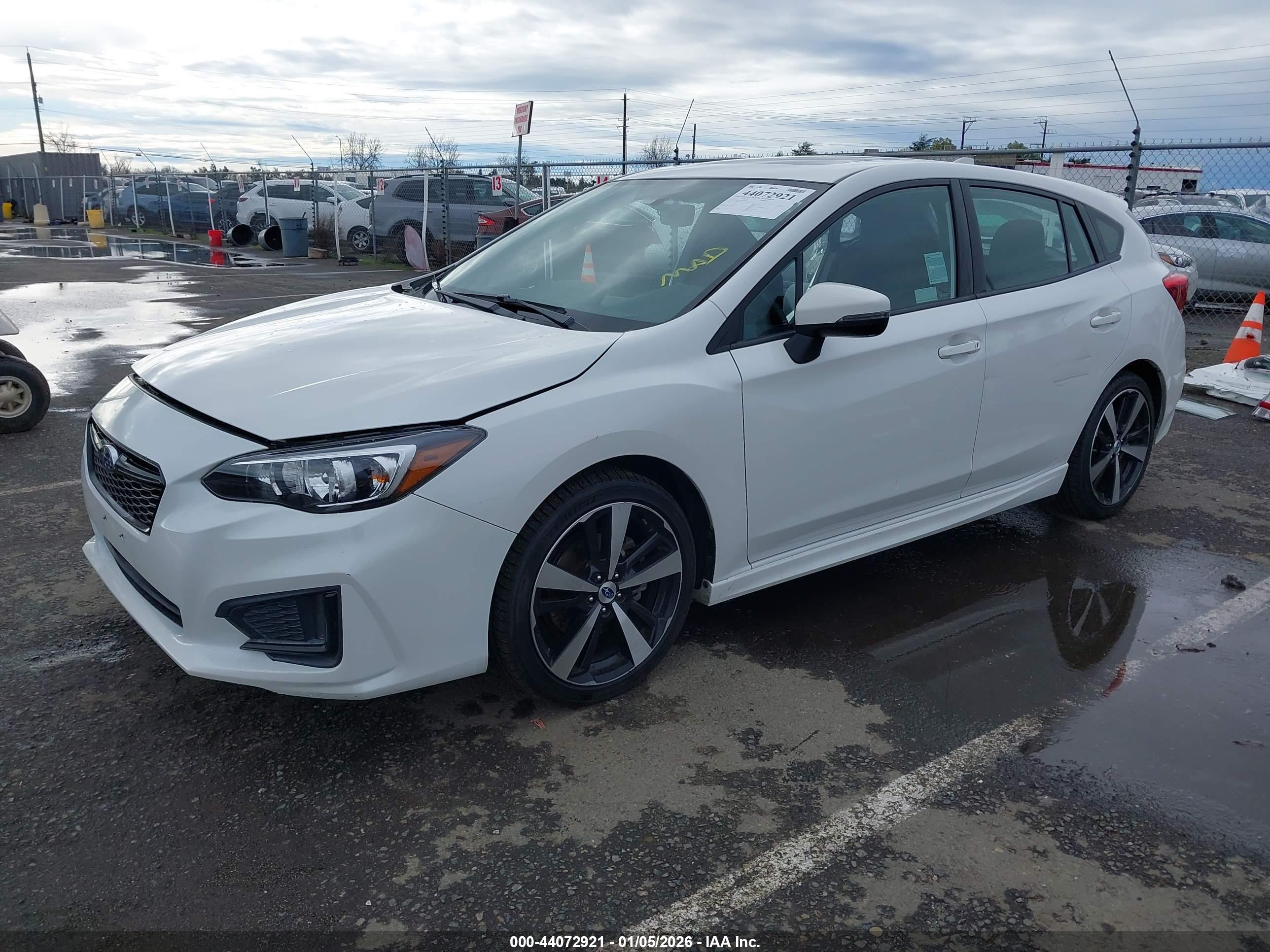 SUBARU IMPREZA image 2