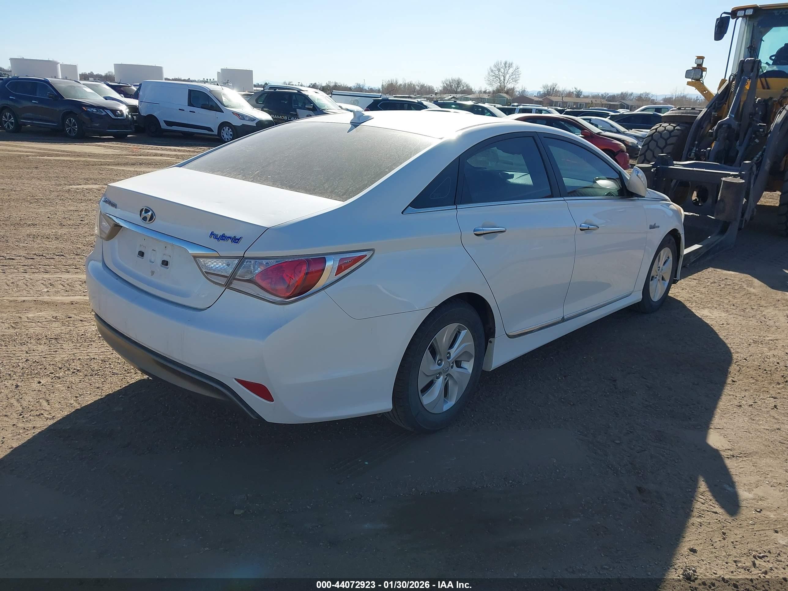 HYUNDAI SONATA image 4