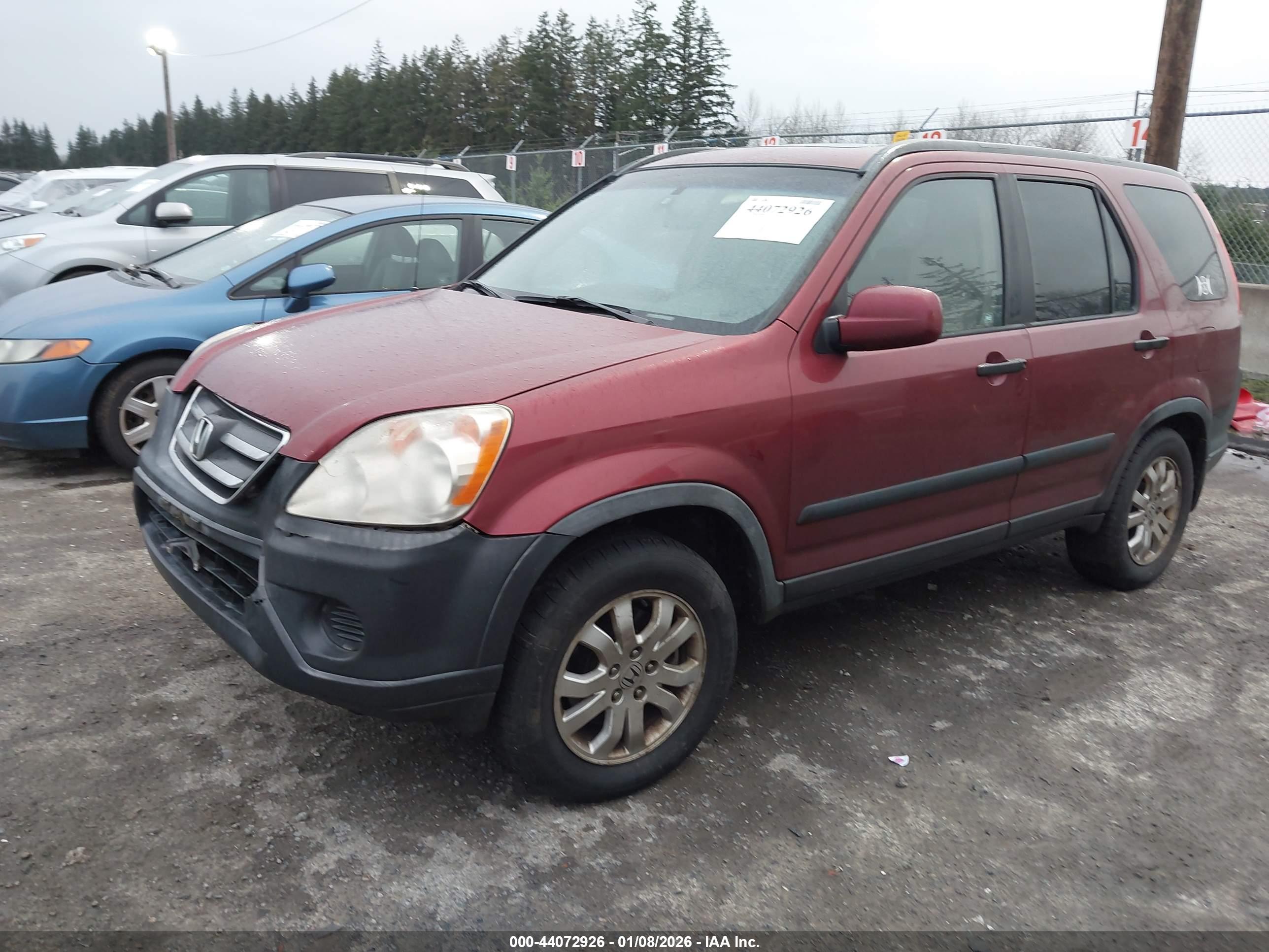 HONDA CR-V image 2