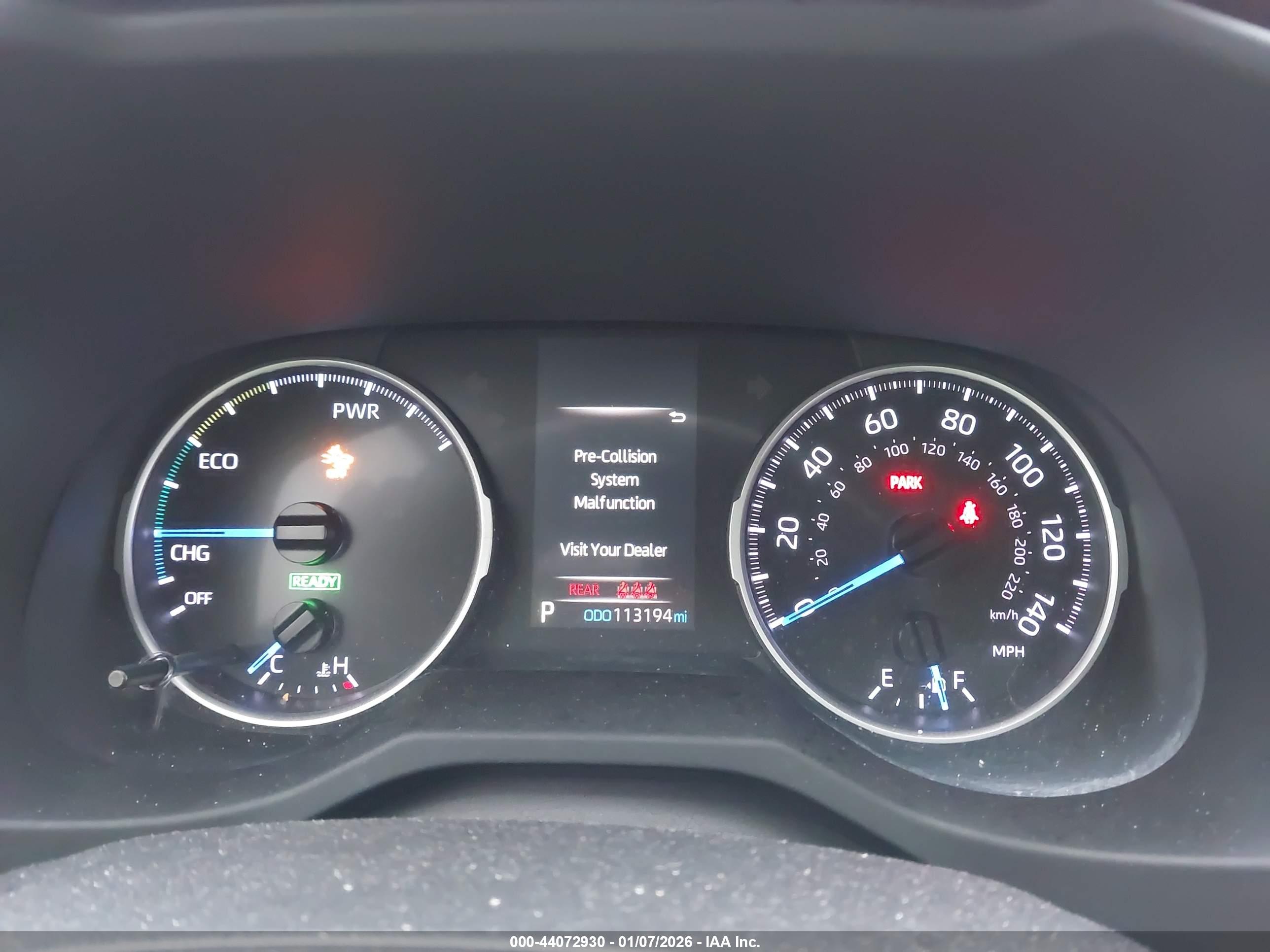 TOYOTA RAV4 image 7