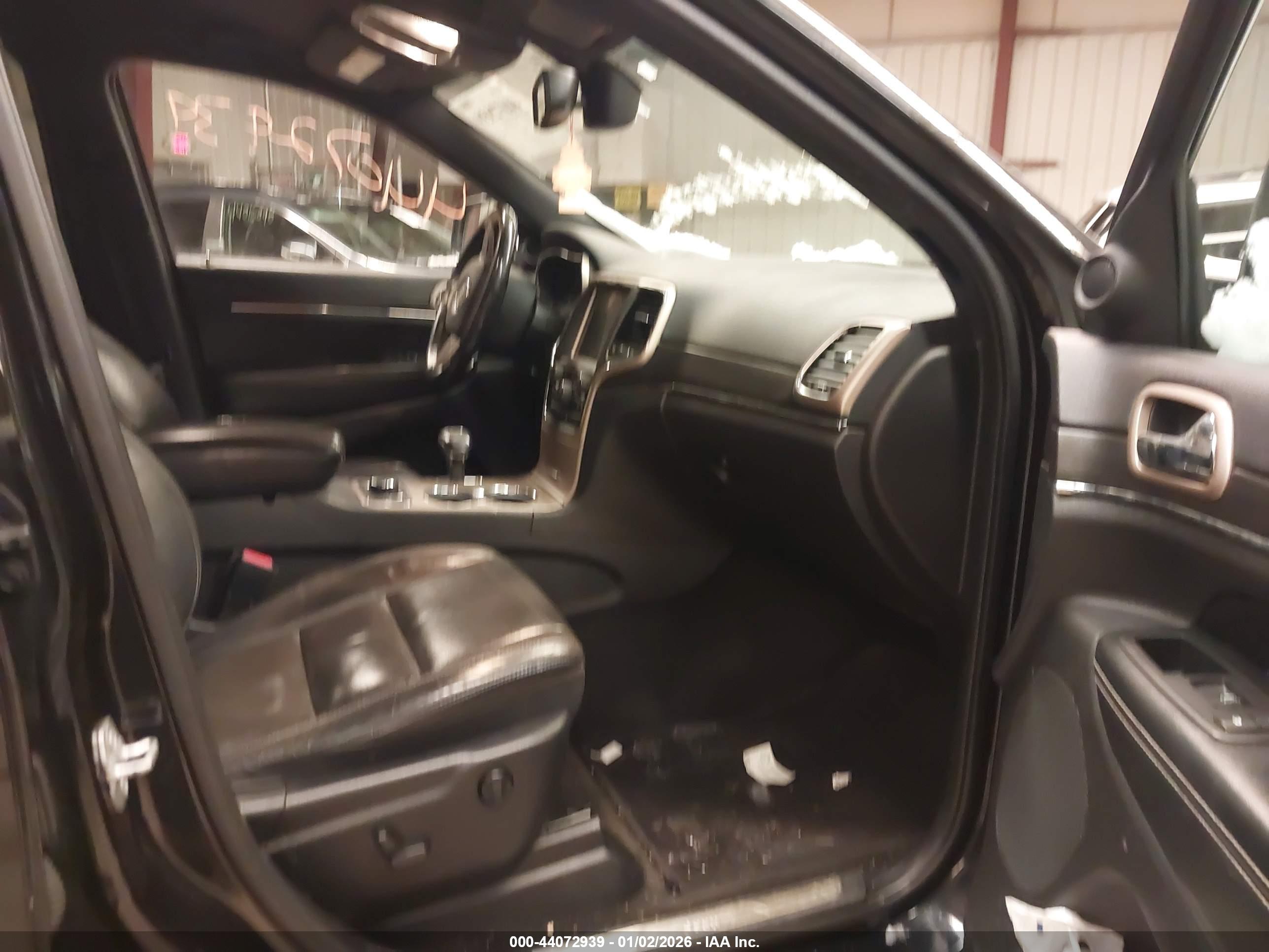 JEEP GRAND image 5