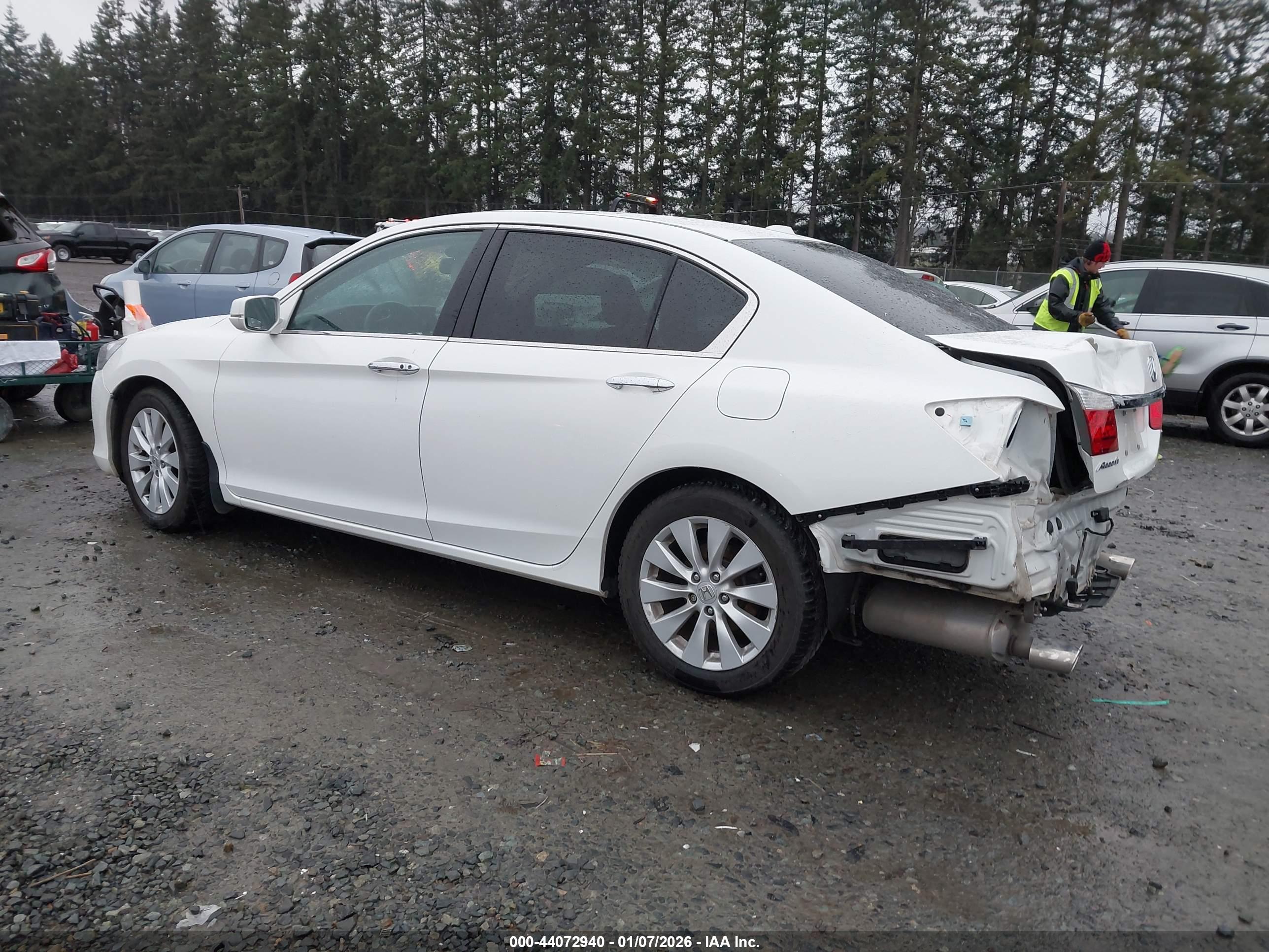 HONDA ACCORD image 3