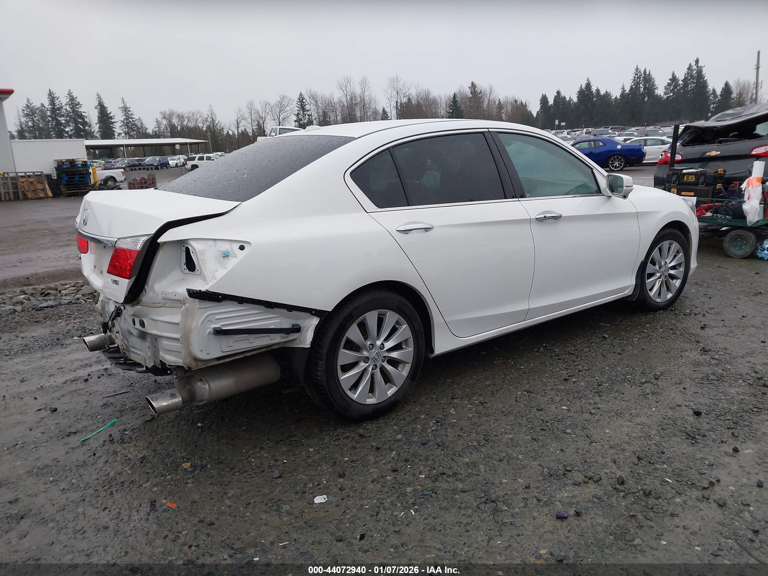 HONDA ACCORD image 4
