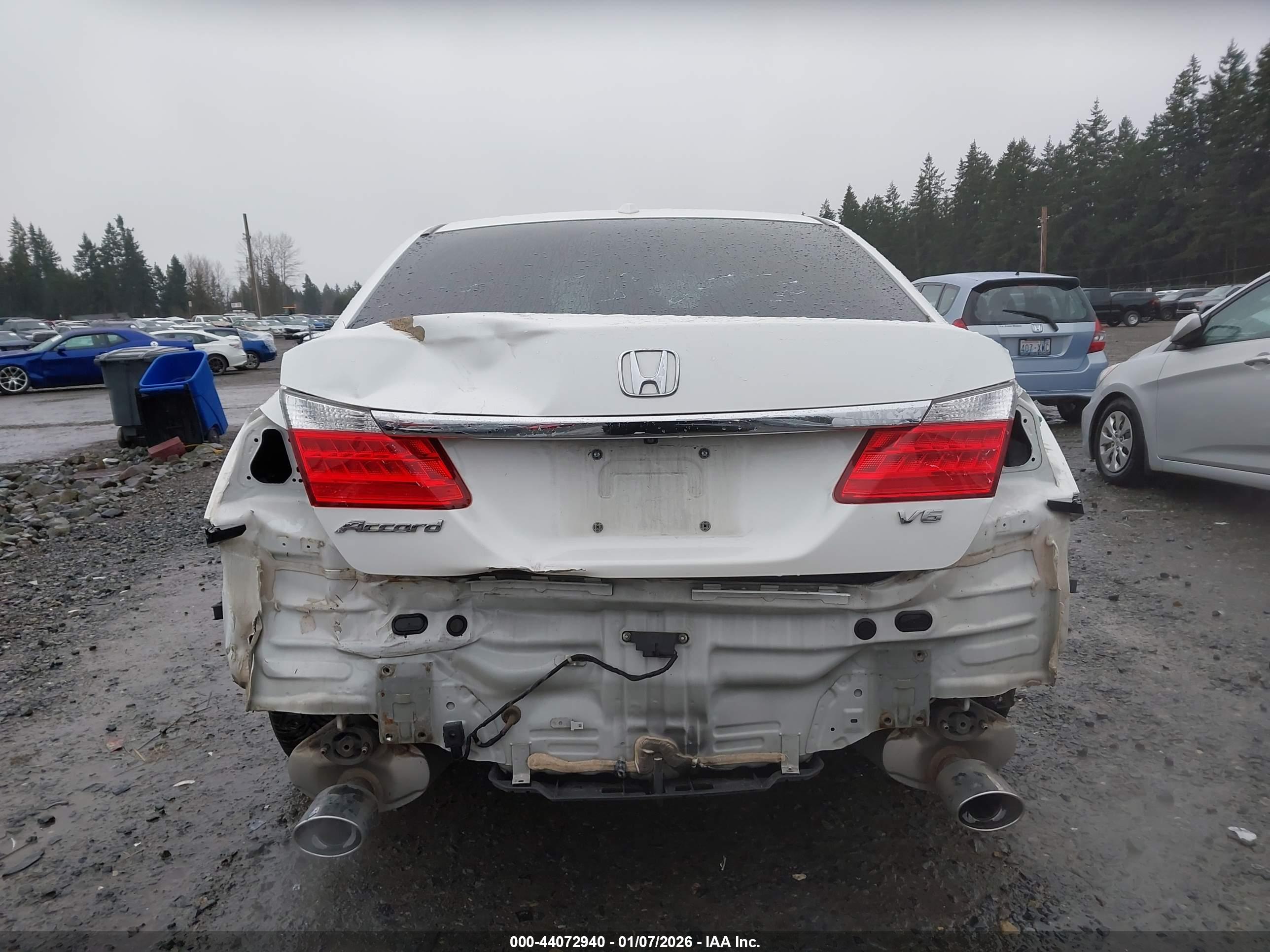 HONDA ACCORD image 6