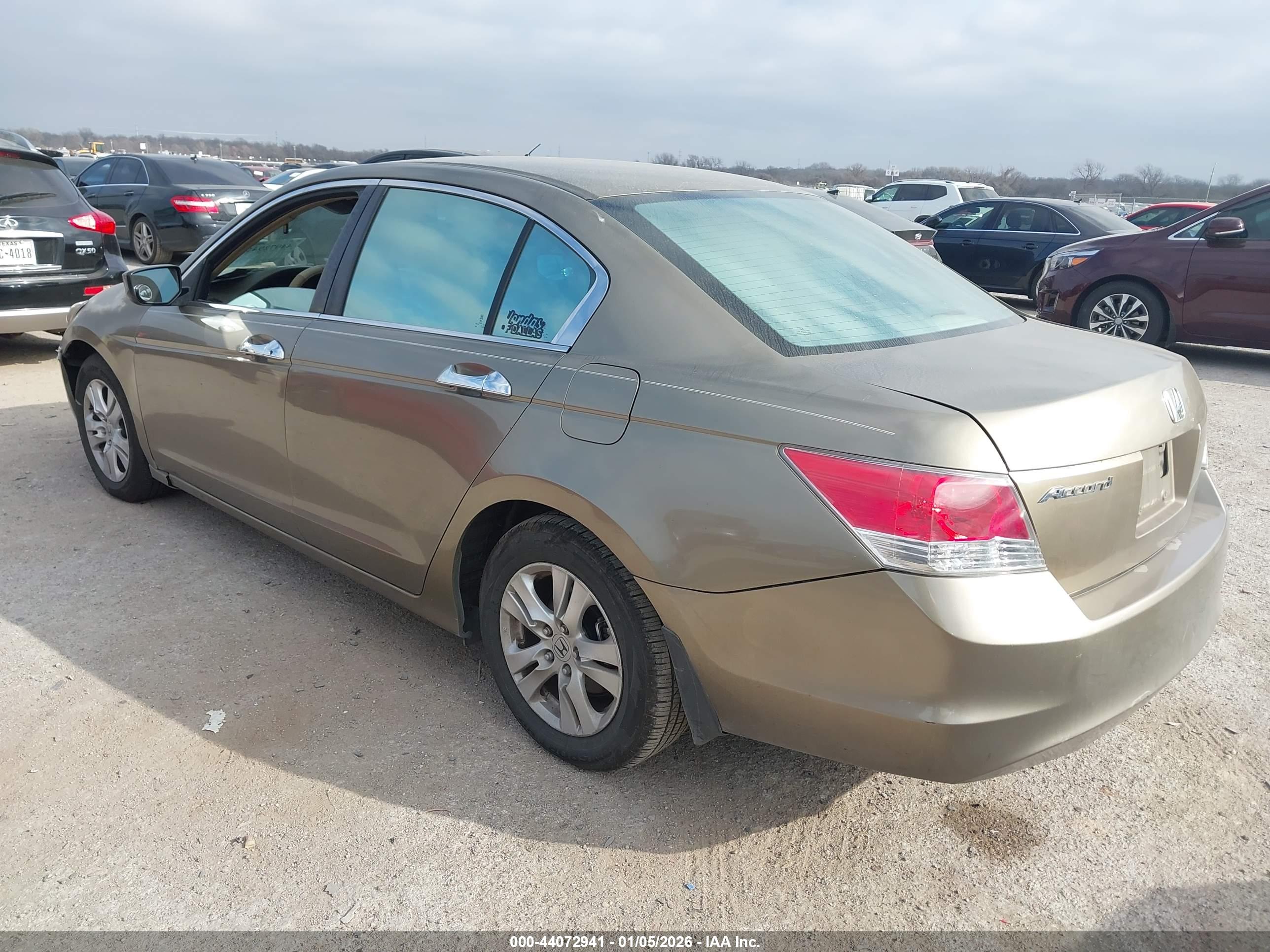 HONDA ACCORD image 3