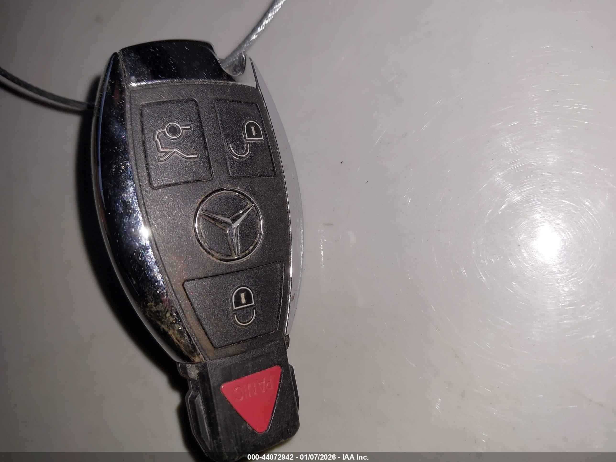 MERCEDES-BENZ C image 11