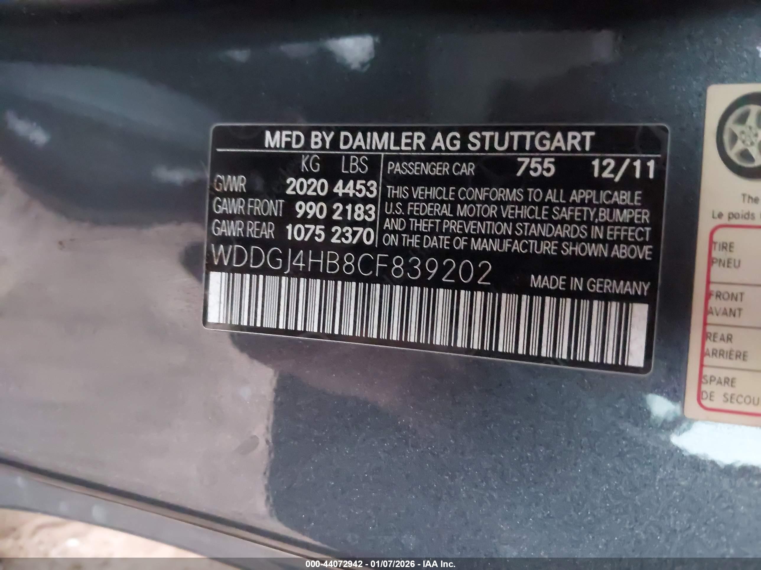 MERCEDES-BENZ C image 9