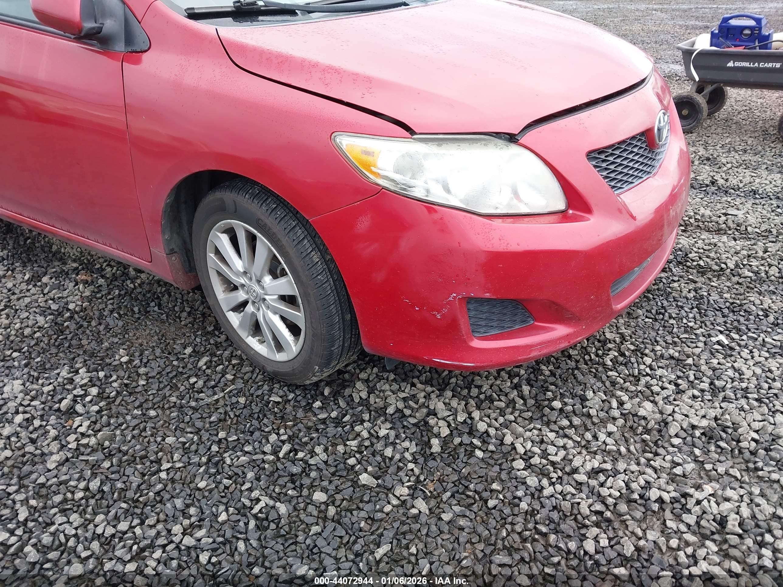 TOYOTA COROLLA image 6