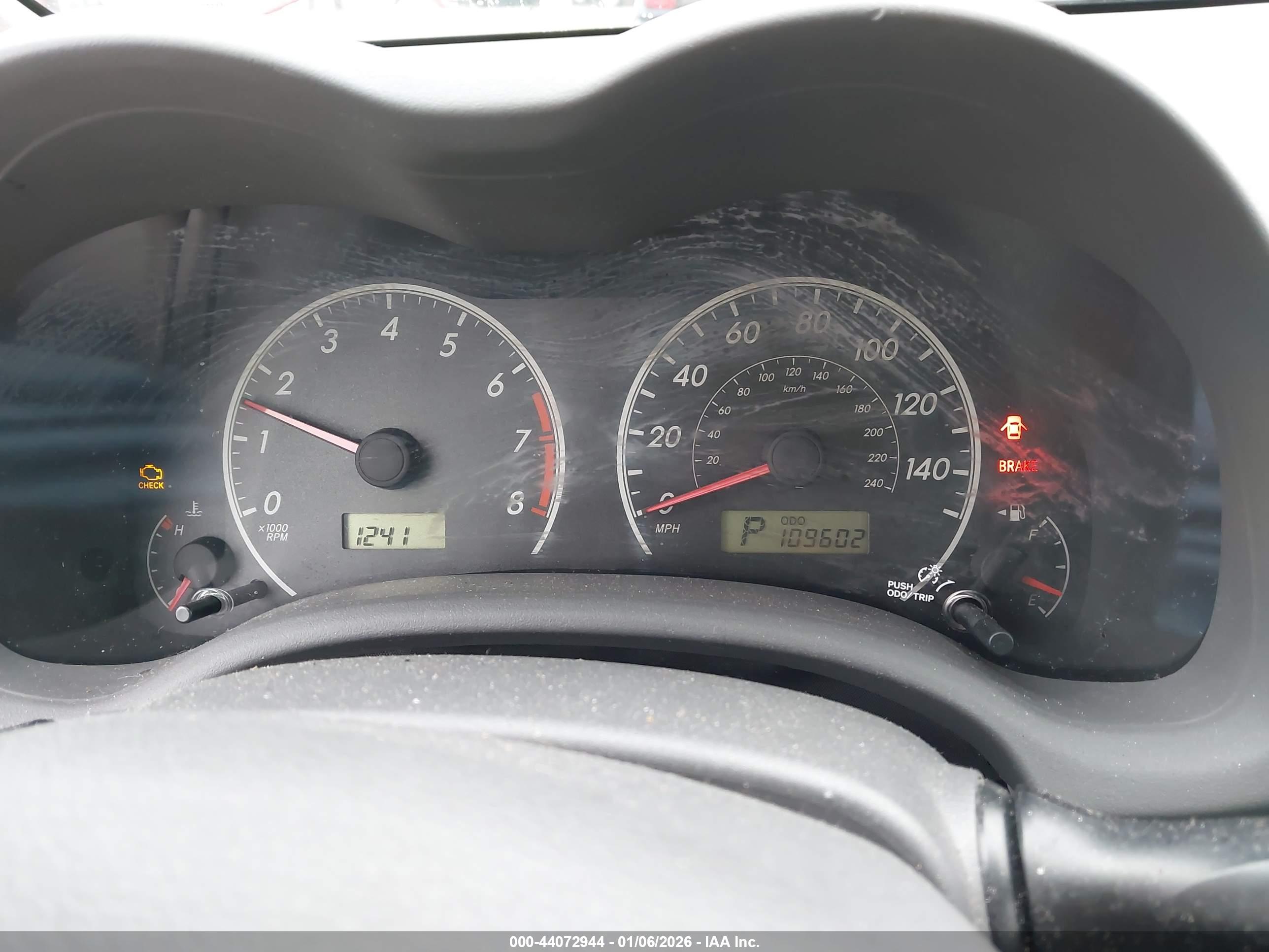 TOYOTA COROLLA image 7