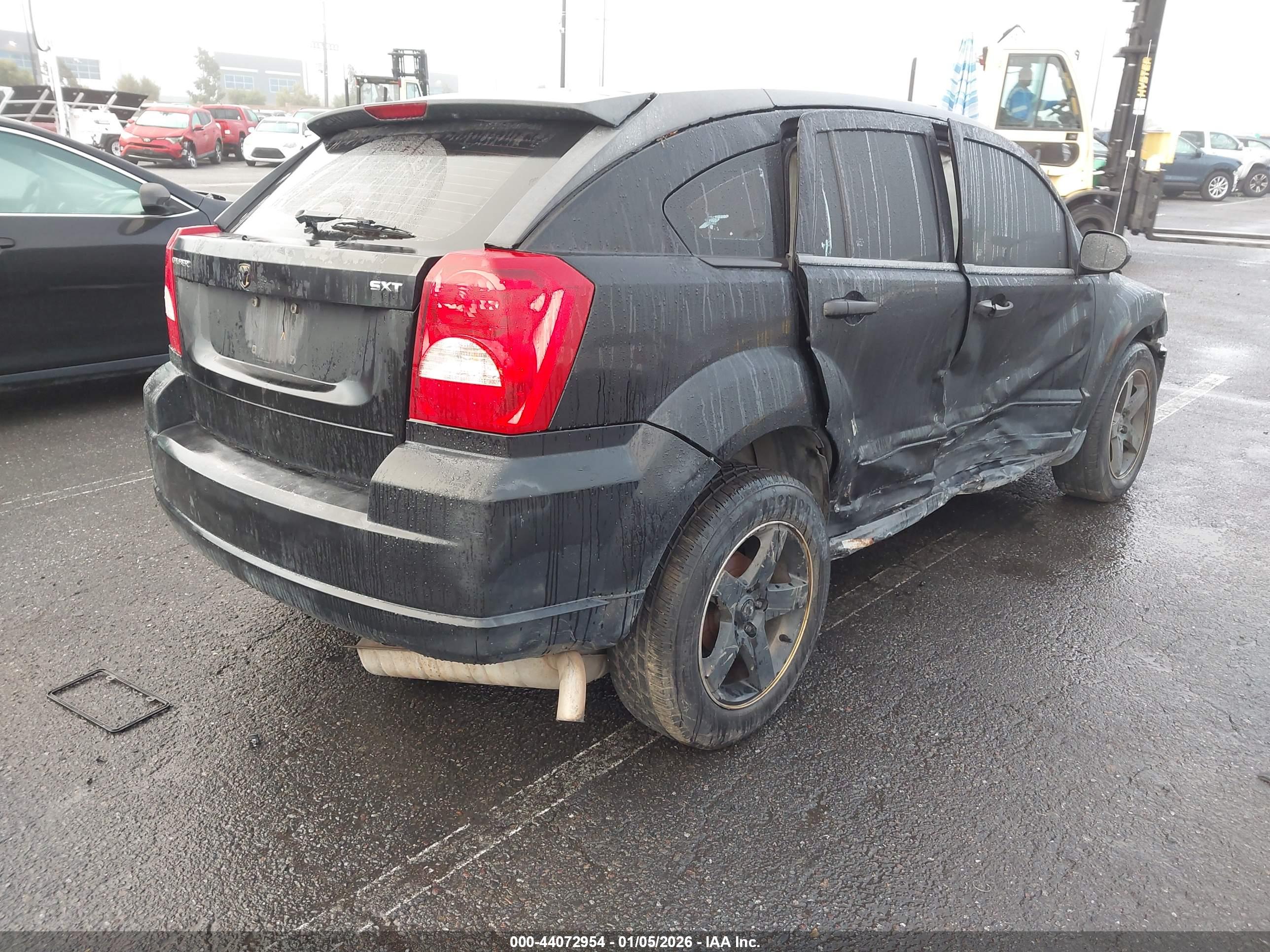 DODGE CALIBER image 4