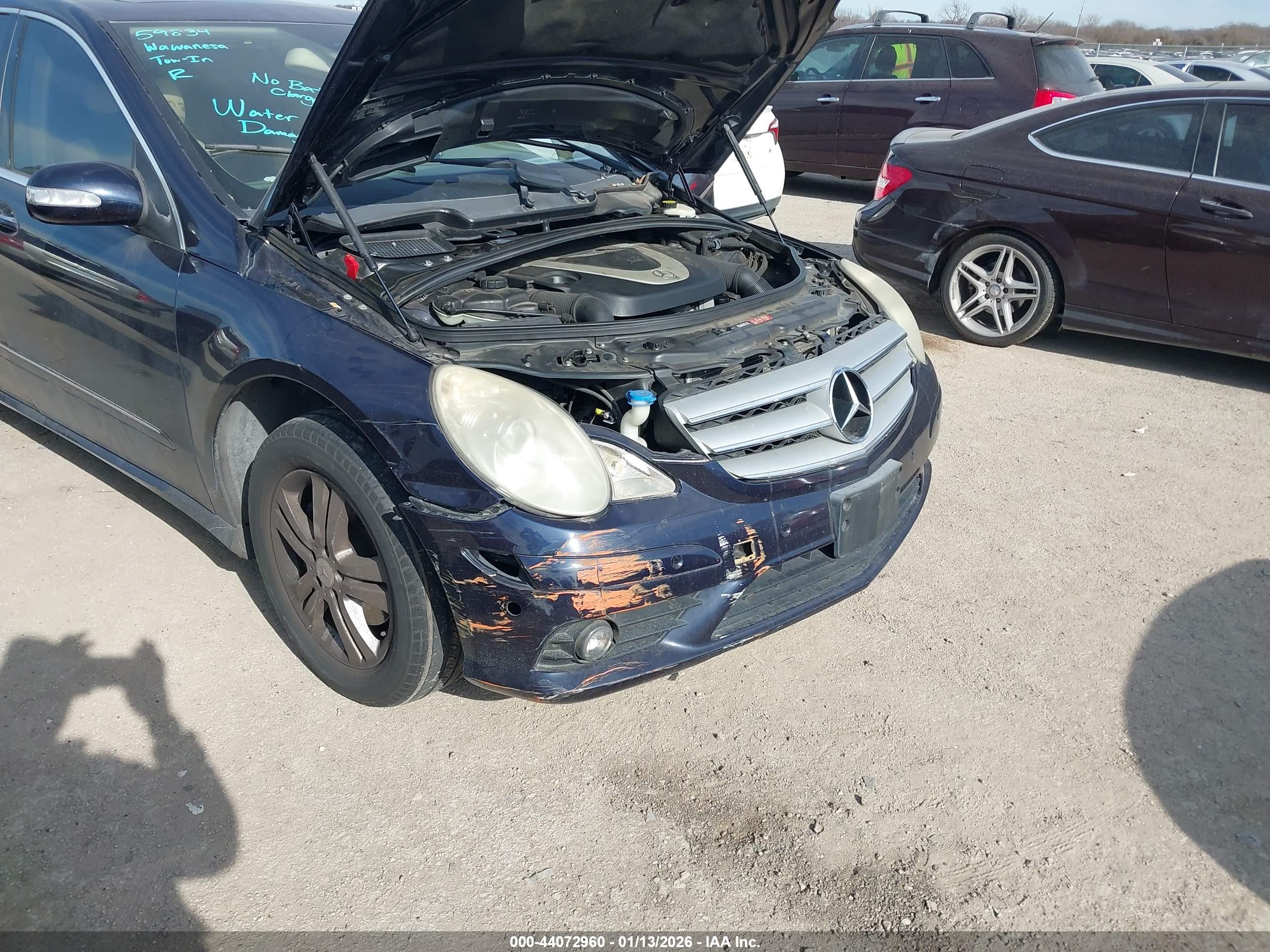 MERCEDES-BENZ R image 6