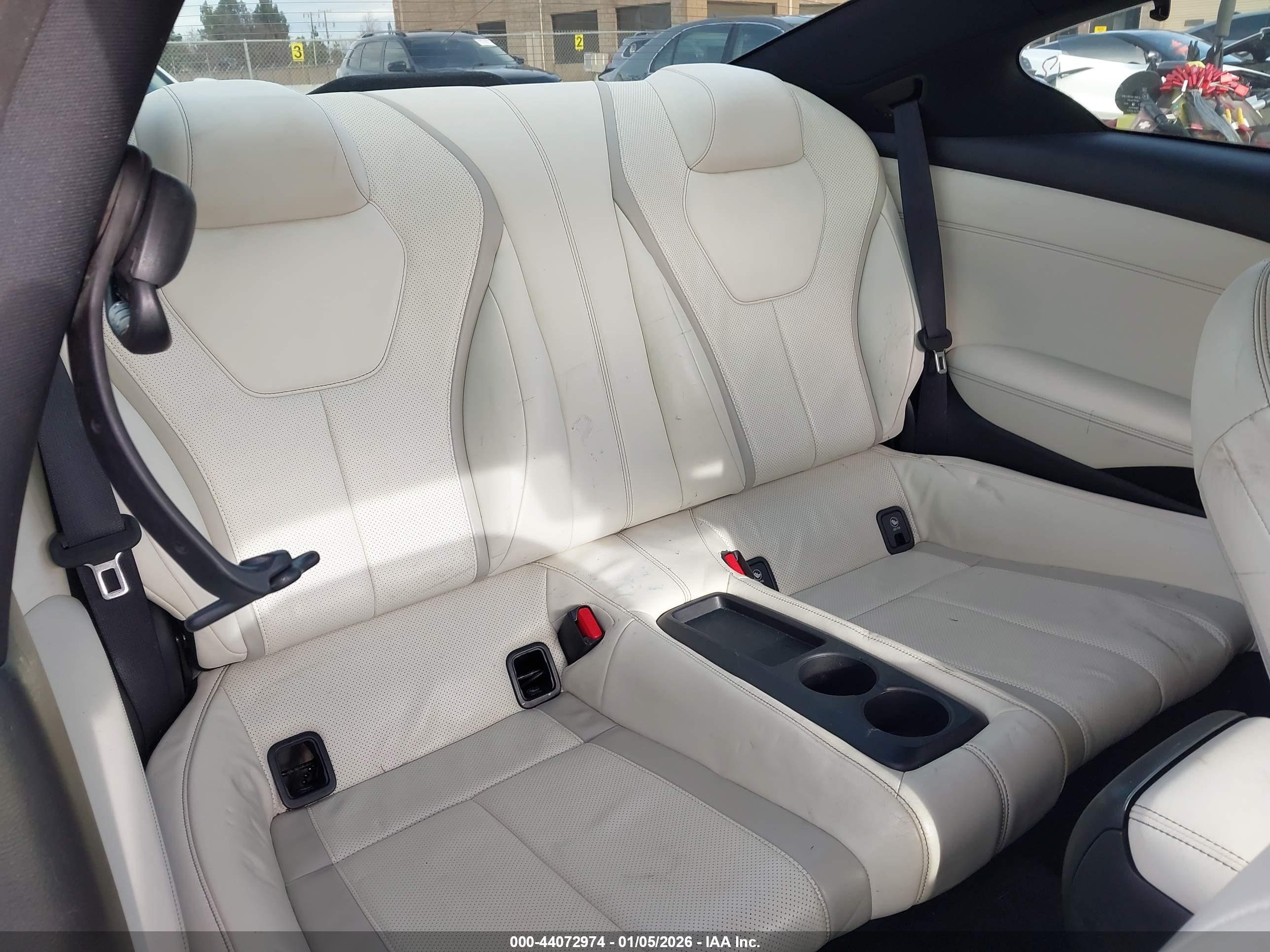 INFINITI Q60 image 8