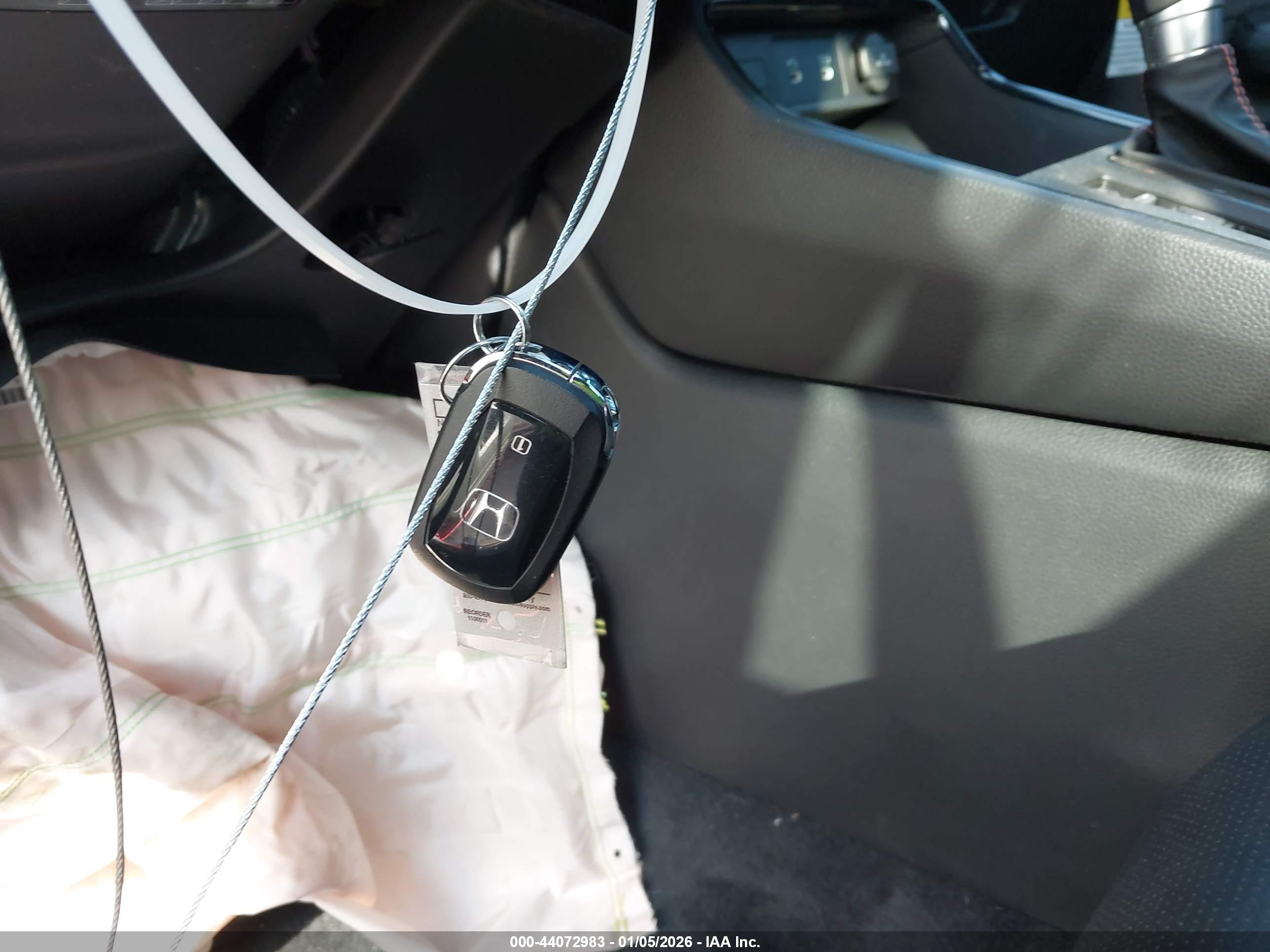 HONDA CR-V image 11