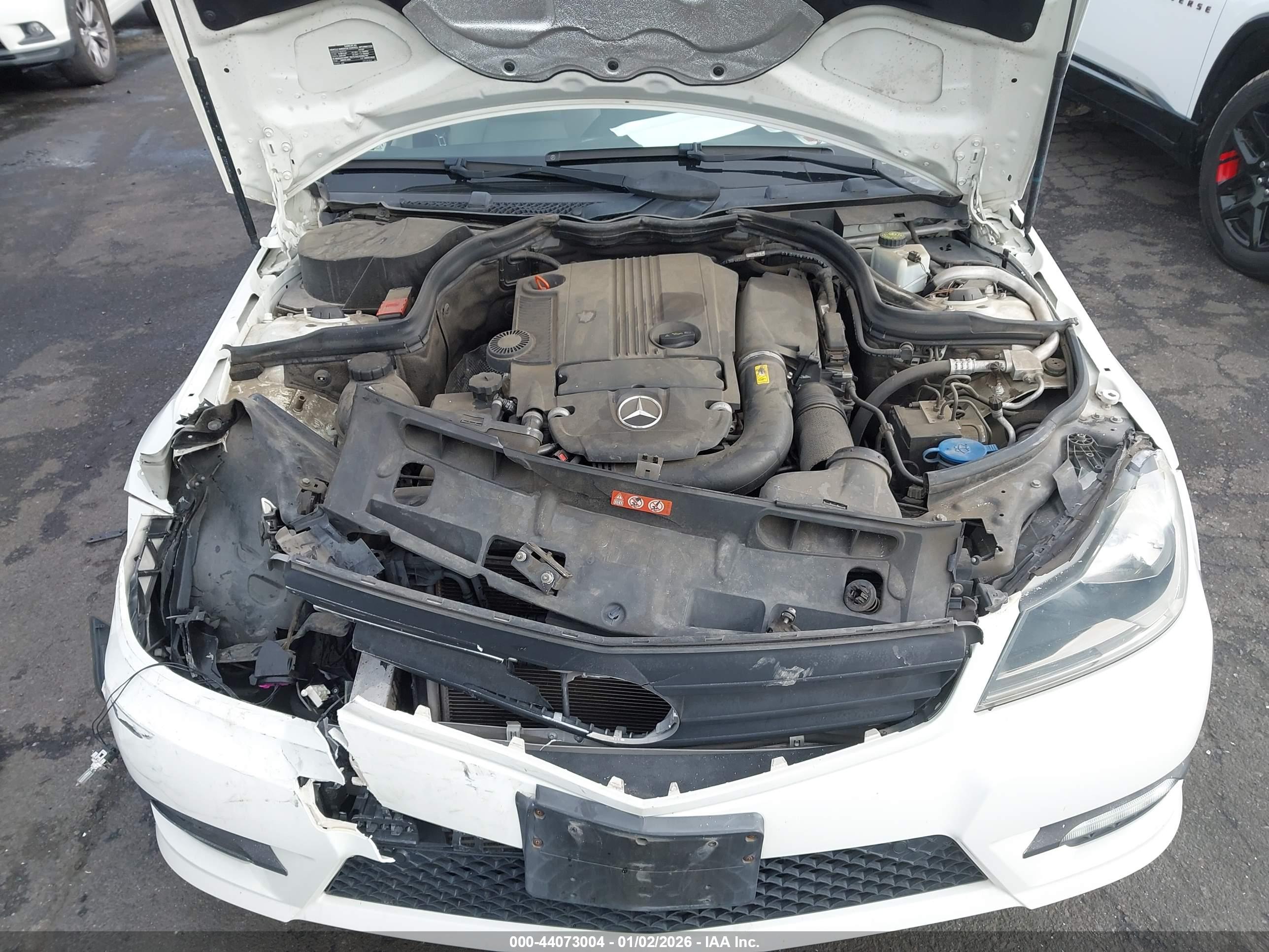 MERCEDES-BENZ C image 10