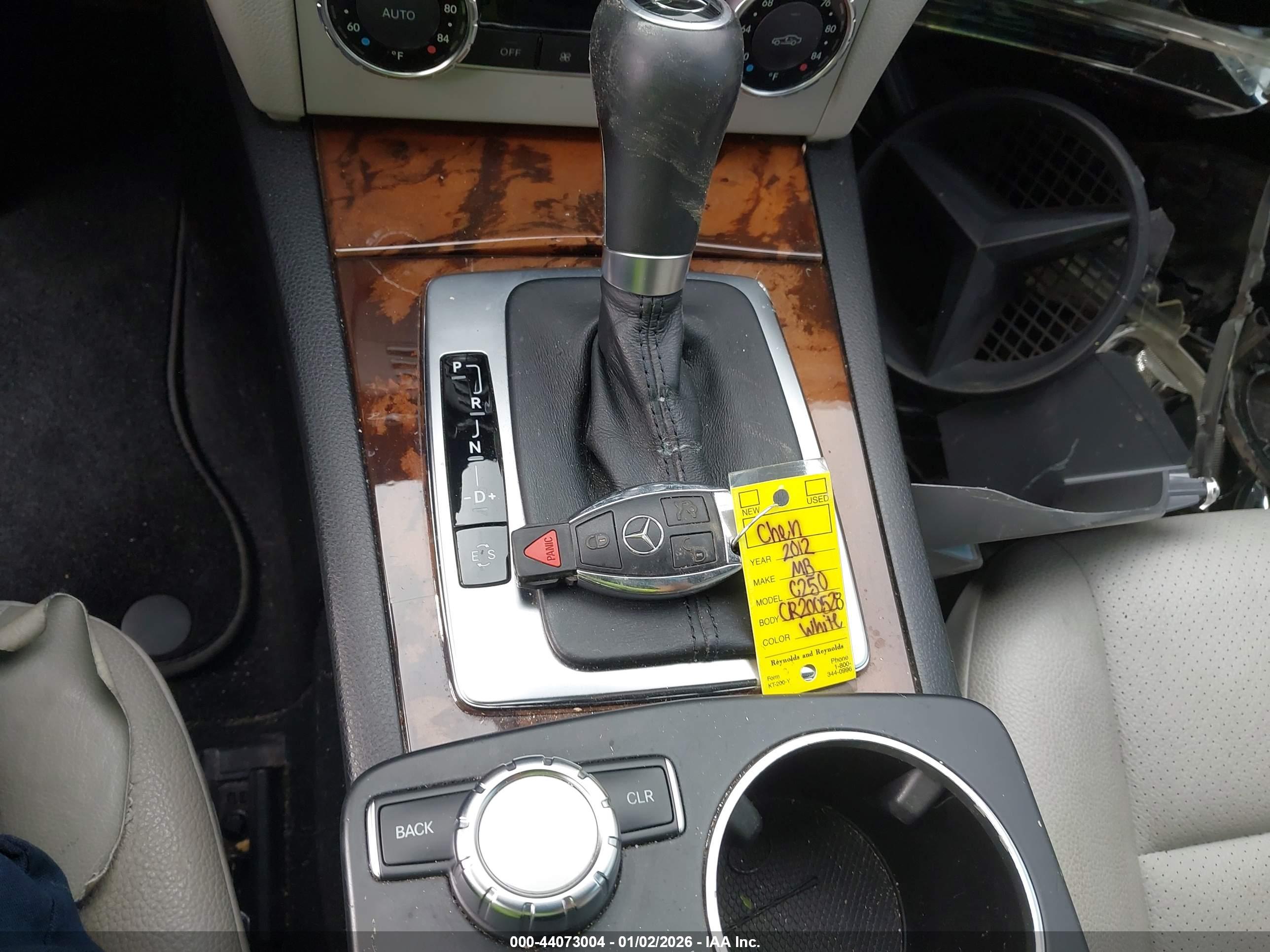 MERCEDES-BENZ C image 11