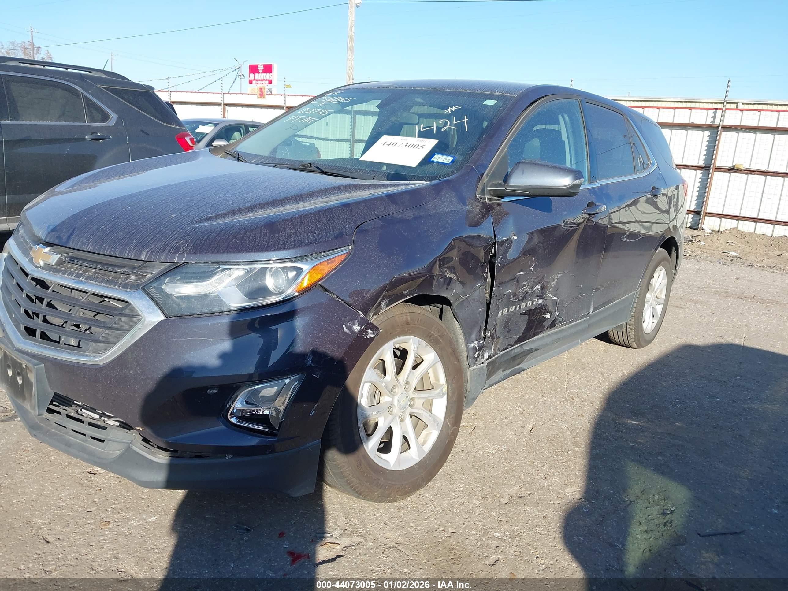 CHEVROLET EQUINOX image 6
