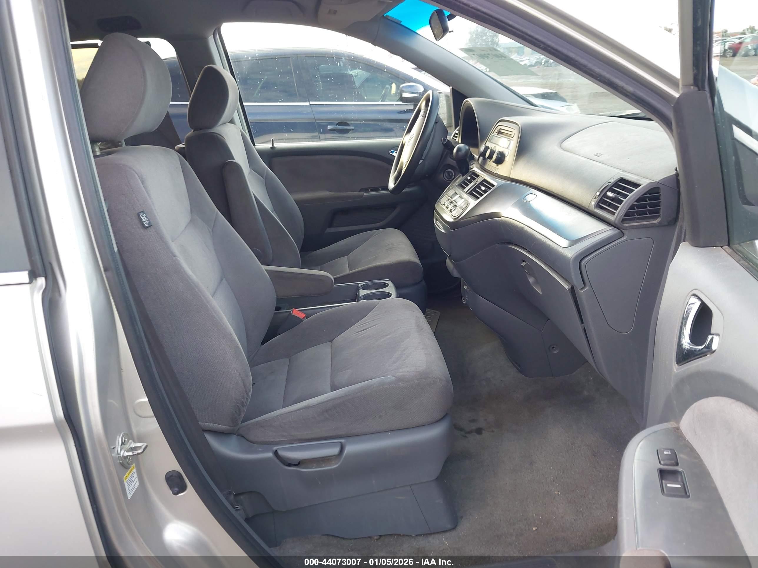 HONDA ODYSSEY image 5